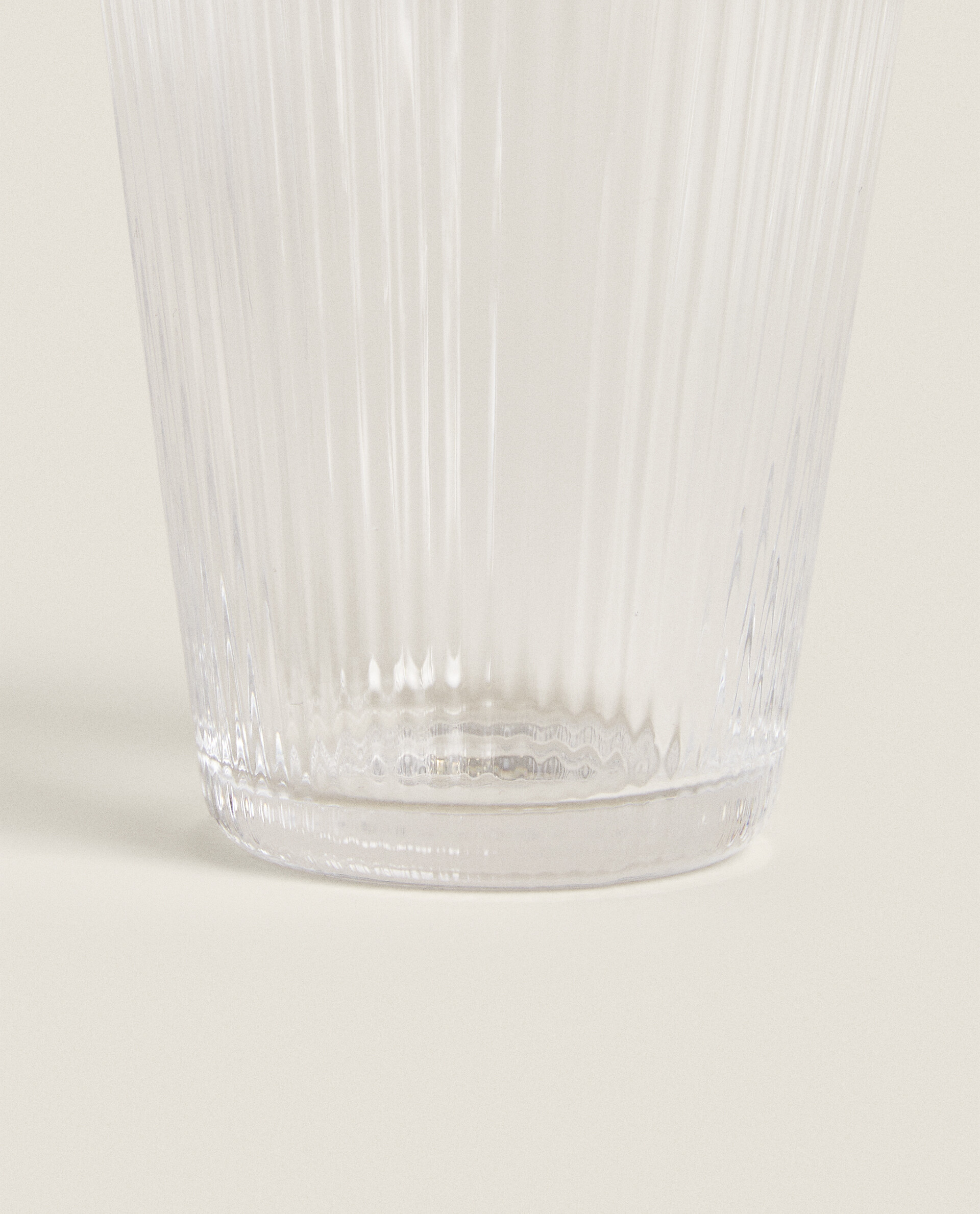 LINED DESIGN GLASS TUMBLER  Zara Home United States of America