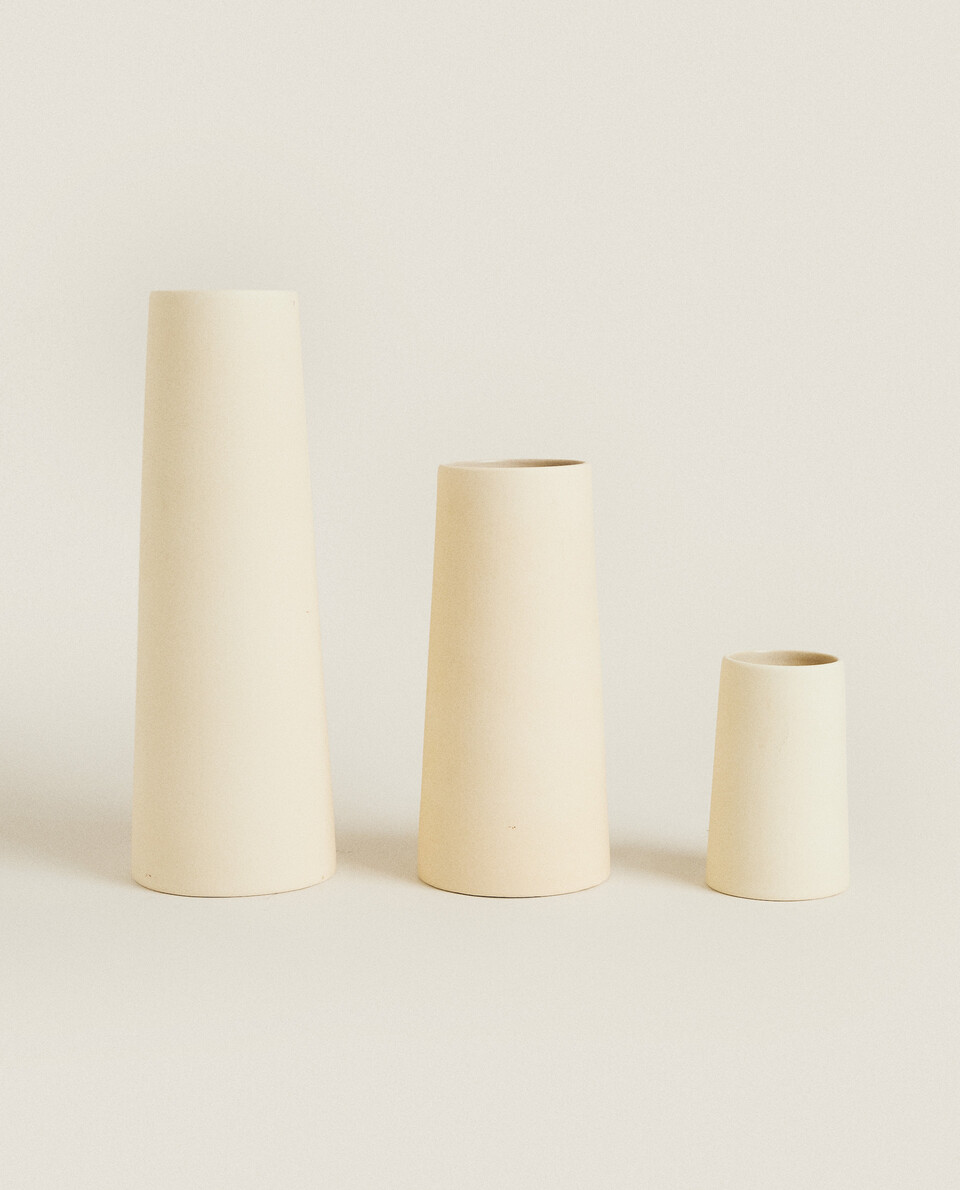 CERAMIC TUBE VASE - COLLECTION - NEW IN | Zara Home United States of America