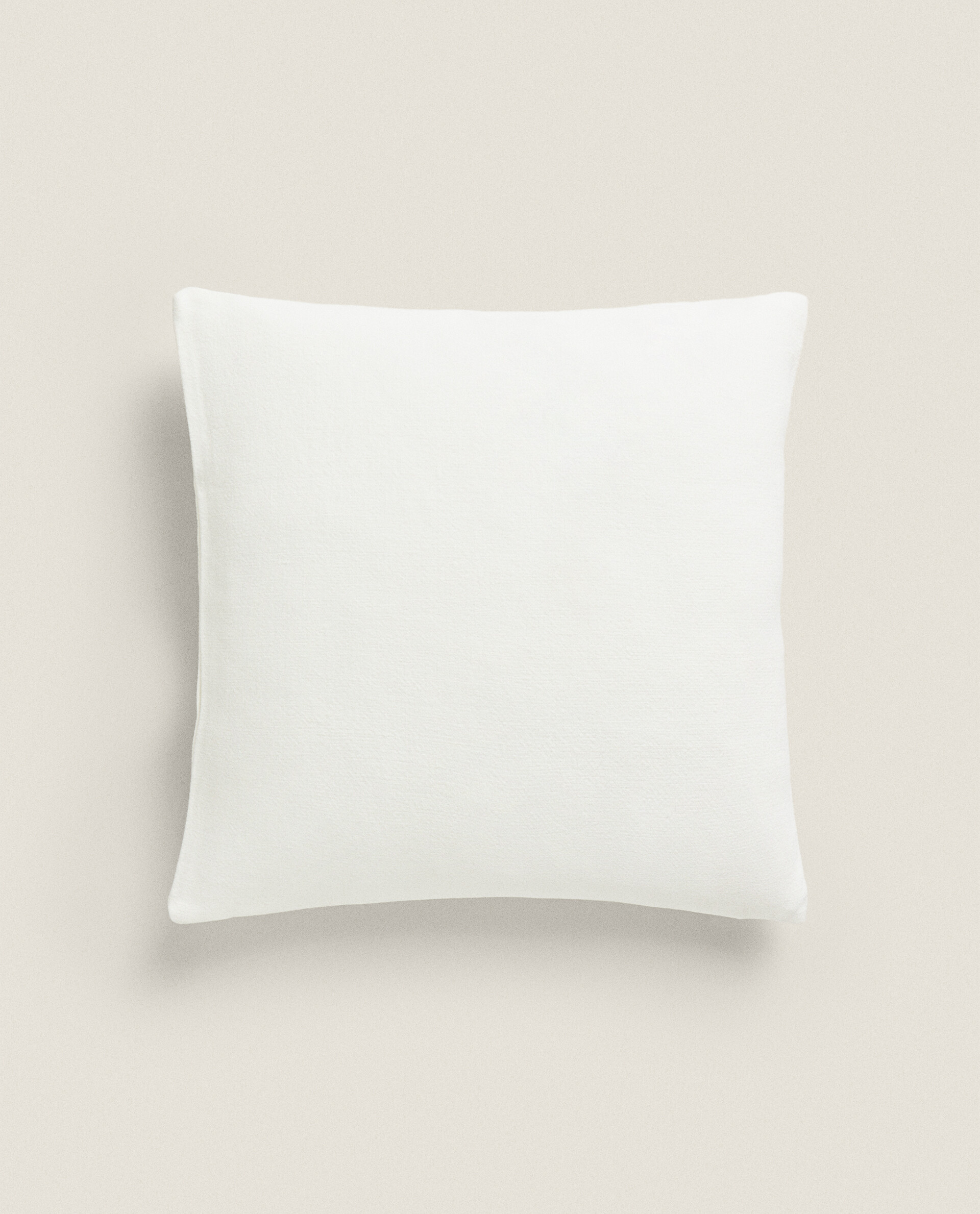 Plain linen 2024 cushion covers