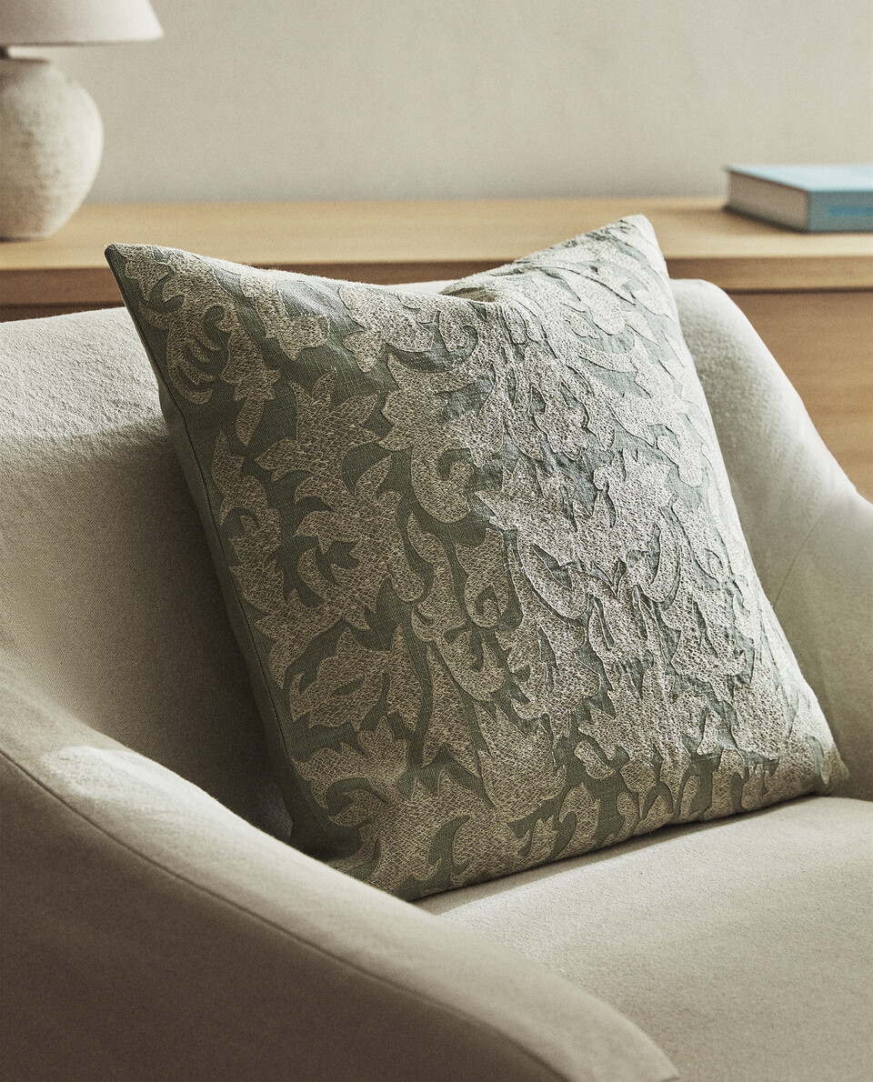 CUSHION COVER WITH CONTRAST JACQUARD EMBROIDERY