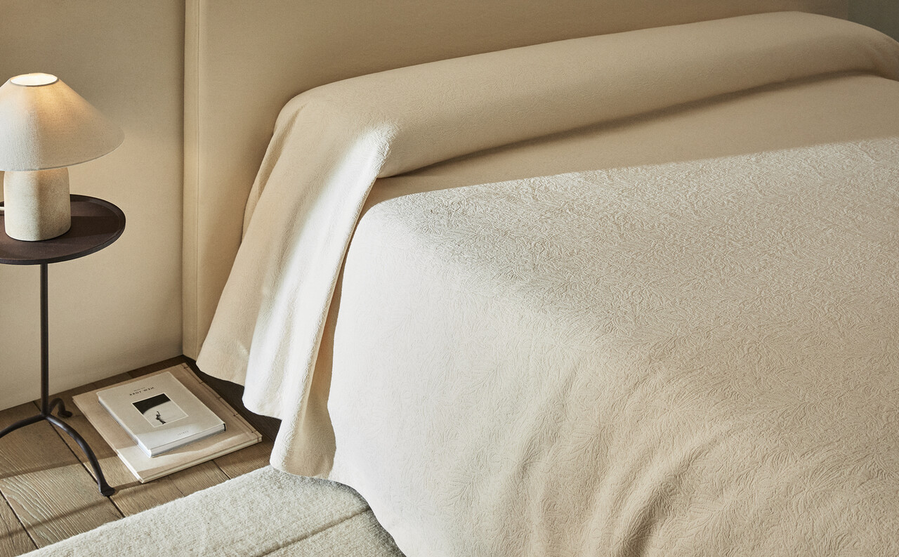 Autumn Leaf Bedspread Autumn Leaf Bedspread