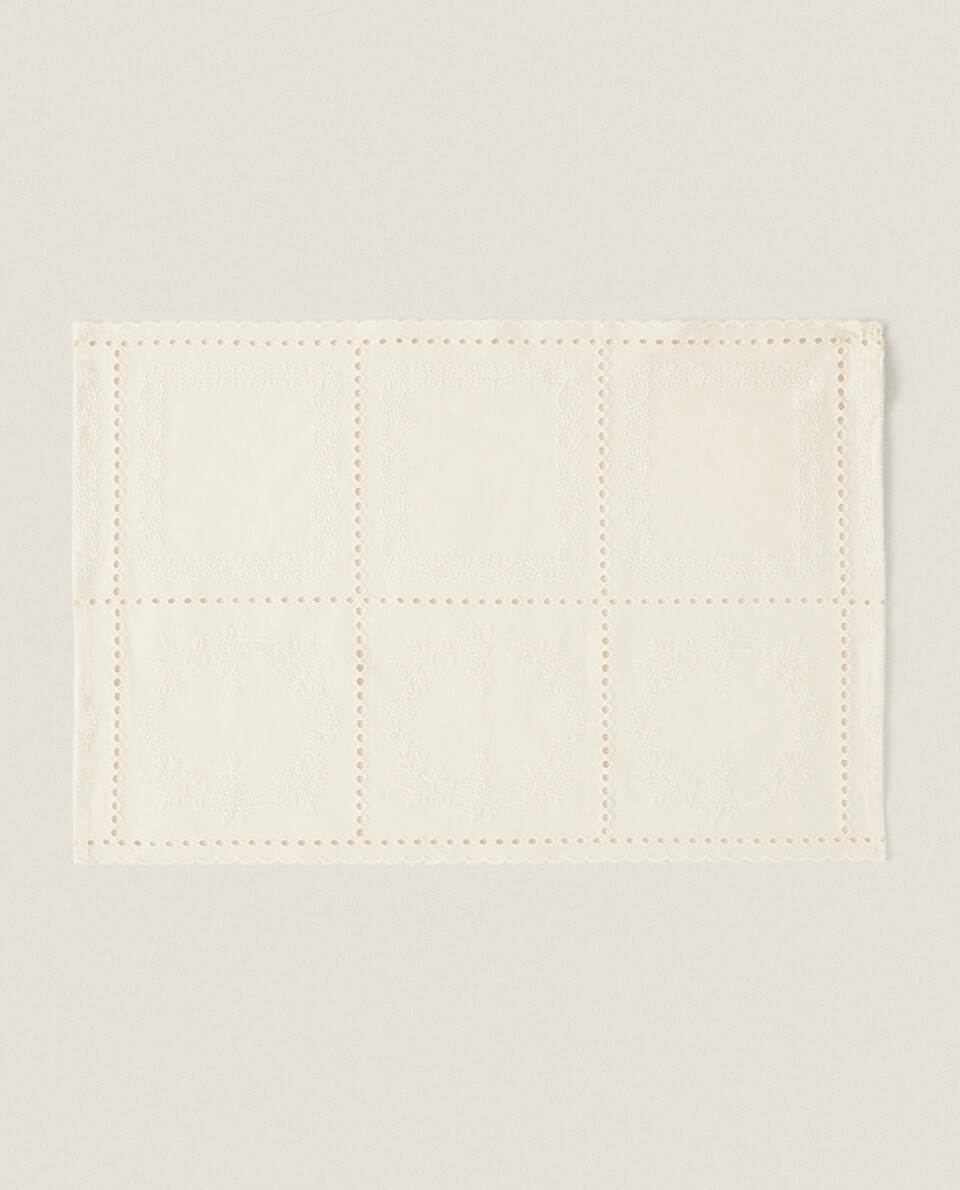 CHECK EMBROIDERY PLACEMAT (SET OF 2) | Zara Home Malta