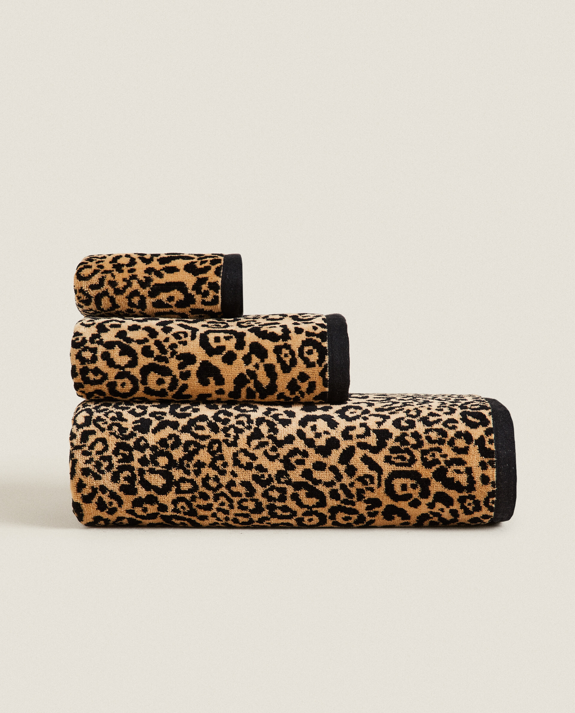 Leopard print bath clearance towels