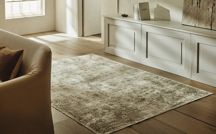 Estas alfombras de Zara Home conseguirán que tu dormitorio parezca