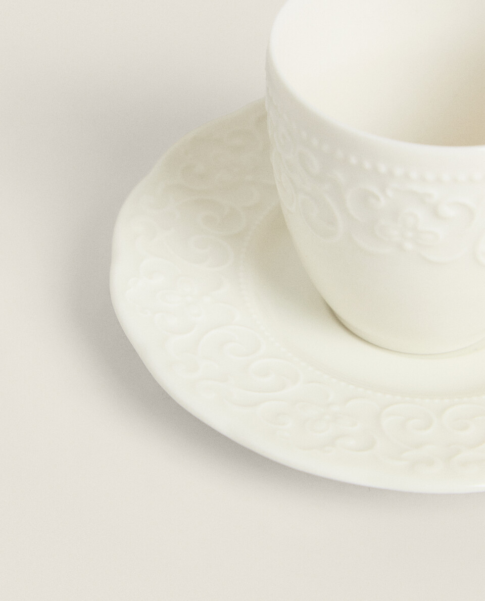 PORCELAIN COFFEE CUP