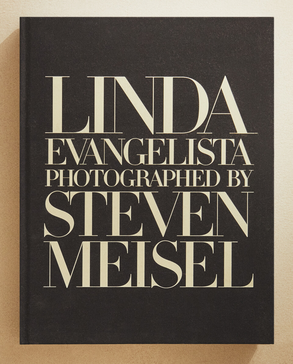 LINDA EVANGELISTA PHOTOGRAPHED BY STEVEN MEISEL BOOK