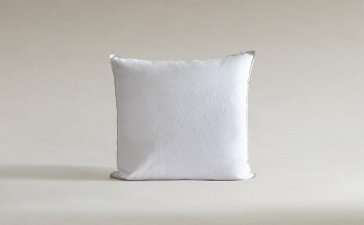 Feather discount cushions zara