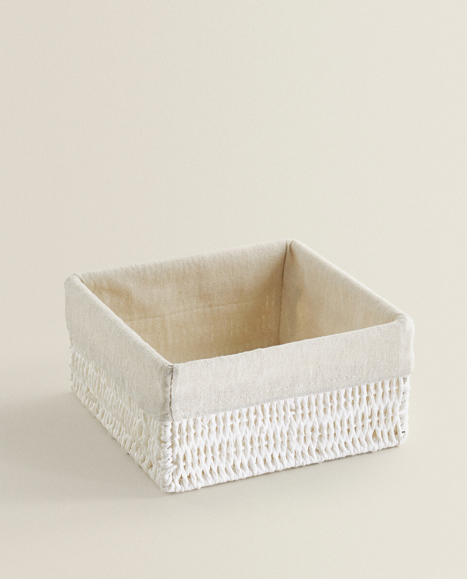 SQUARE FABRIC-LINED BASKET
