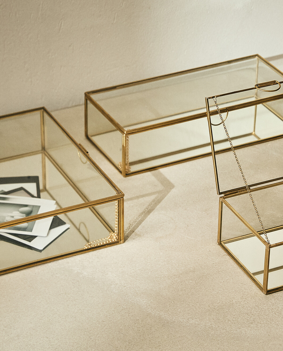 GLASS BOX WITH METAL FRAME | Zara Home United States of America