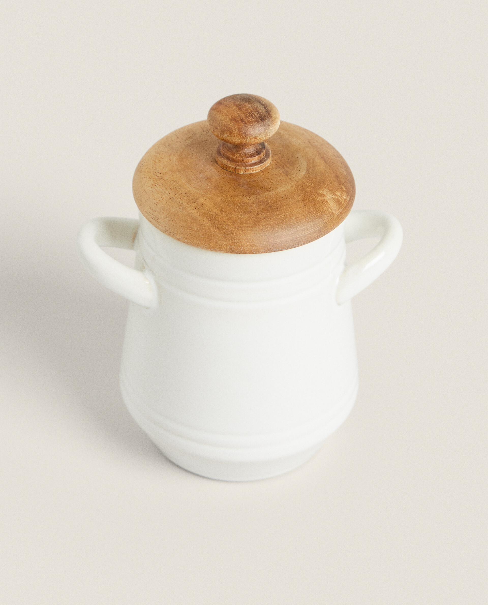 SHZMJL Pot à miel en porcelaine, pot à miel en céramique avec cuillère en  bois et couvercle, petit pot à miel en porcelaine, 250 ml, pot à miel jaune  en relief abeille