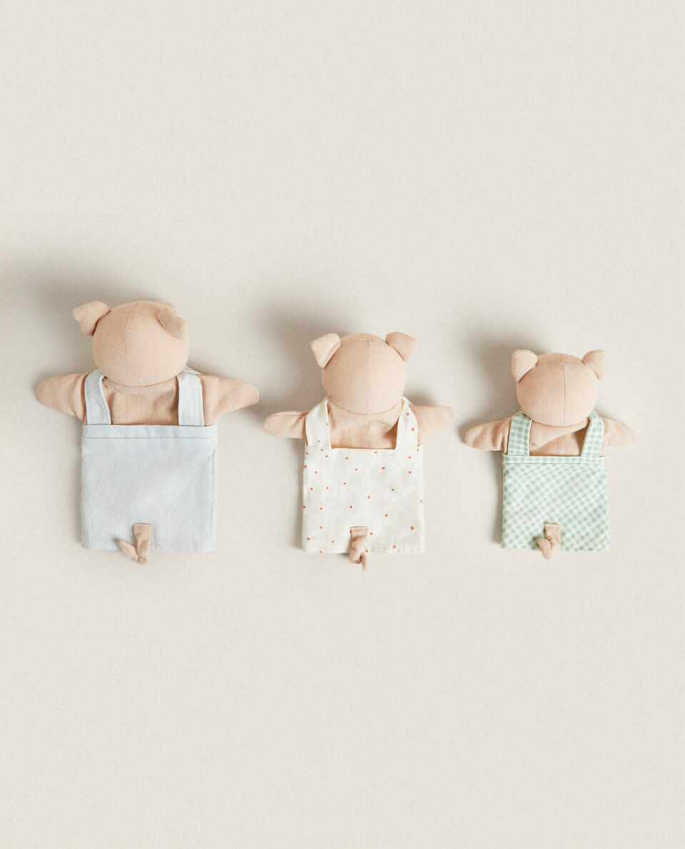CHILDREN’S SET OF THREE LITTLE PIG PUPPETS