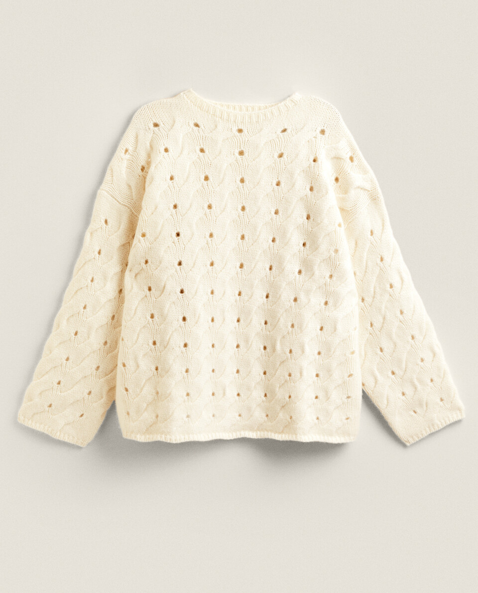 CABLE-KNIT CASHMERE SWEATER