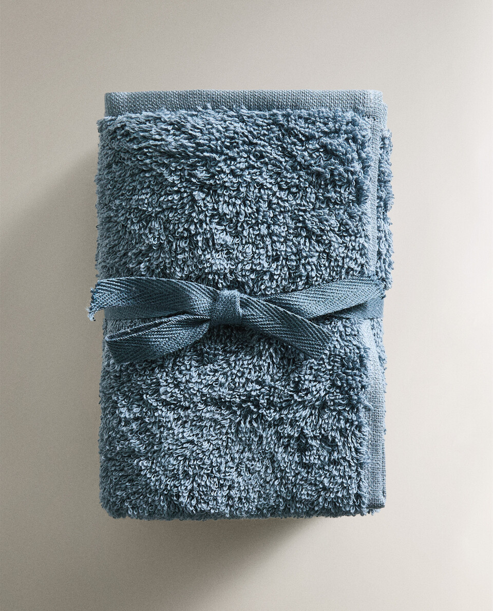 PACK OF COTTON HAND TOWELS (PACK OF 3) - TOWELS - BATHROOM | Zara Home ...