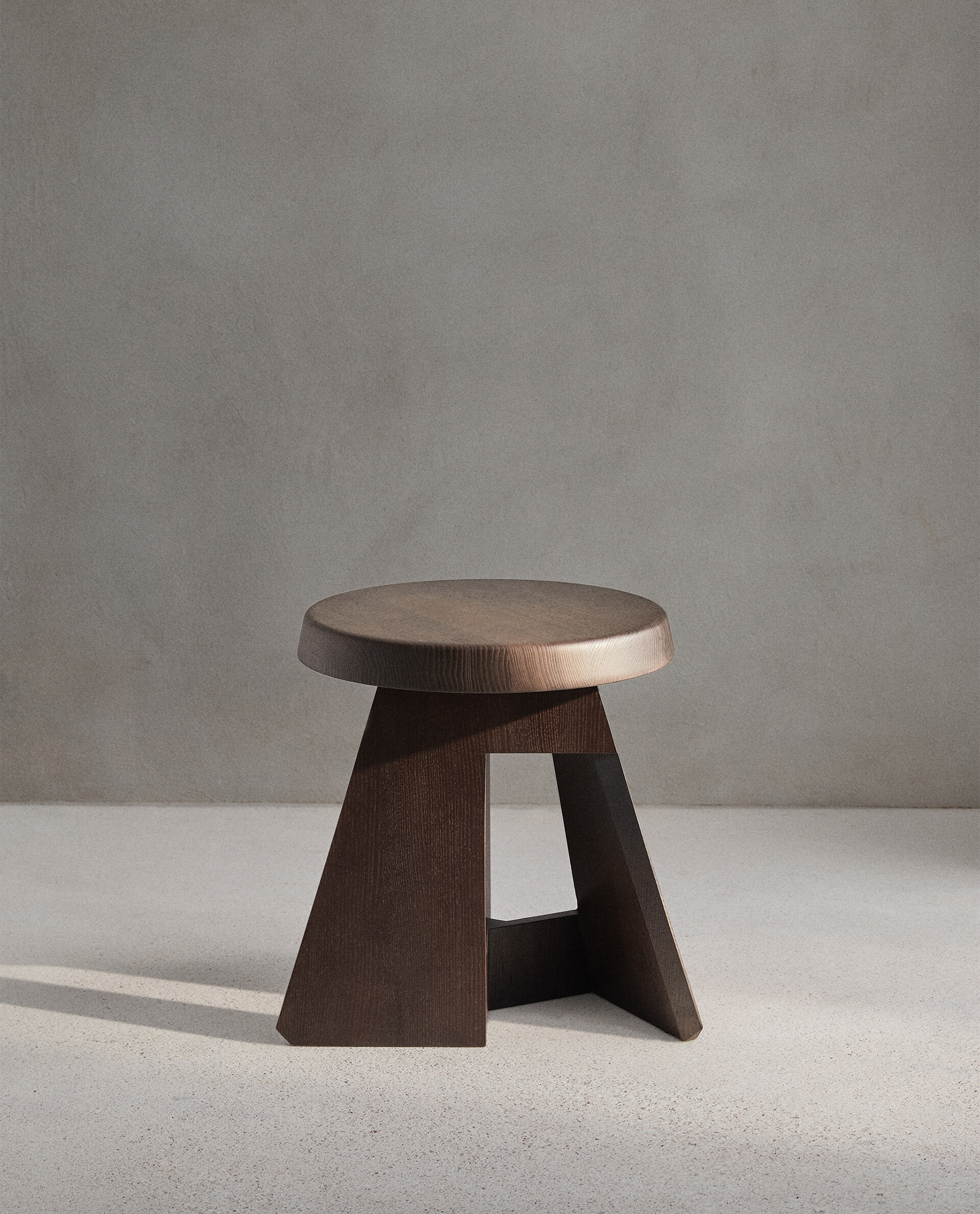 STOOL 03
