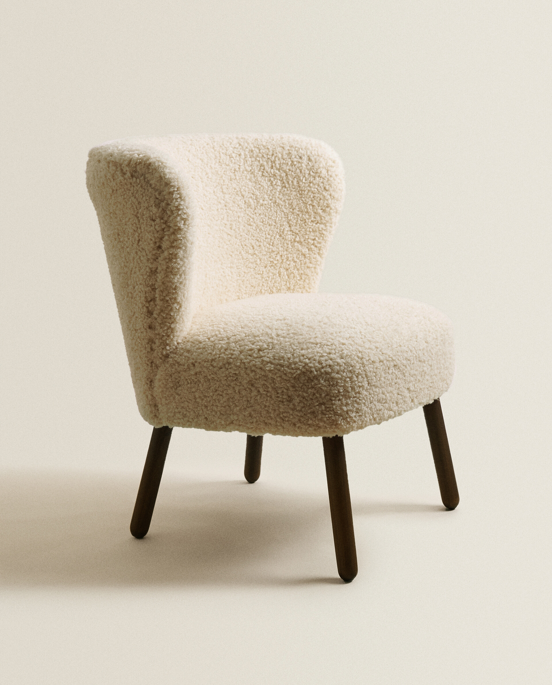 White borg chair discount
