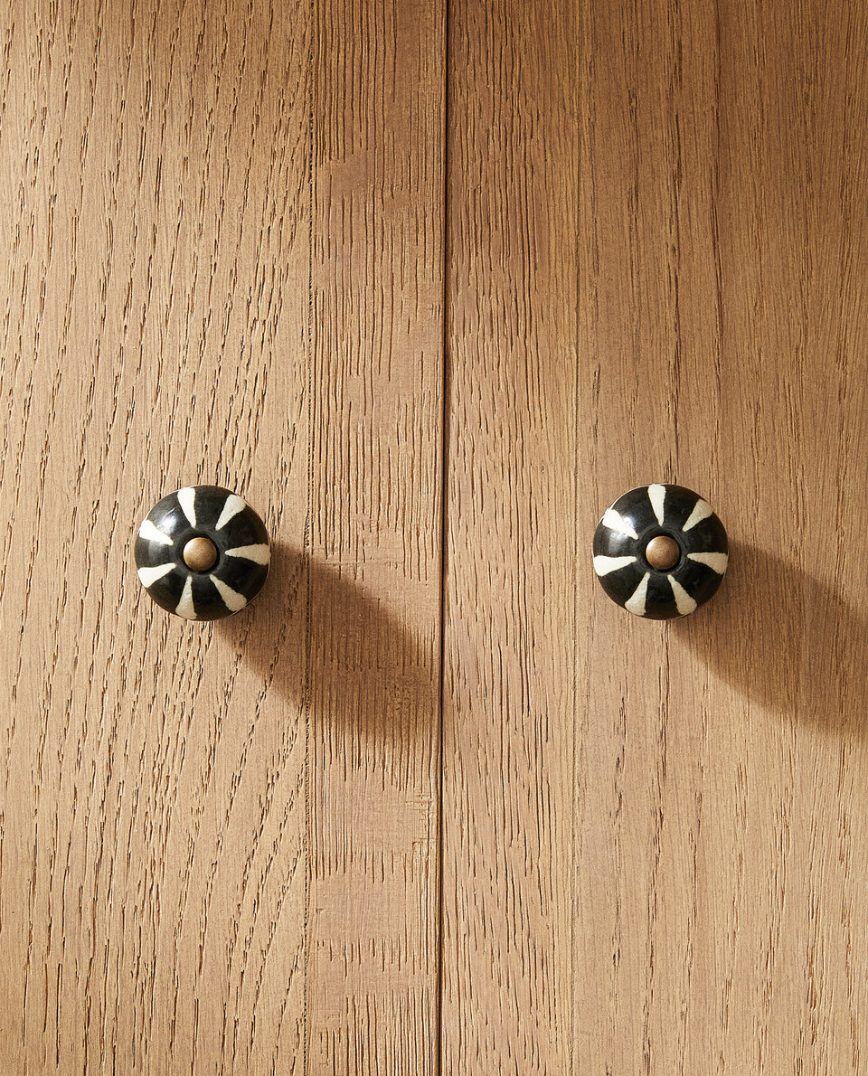 SET OF STRIPED CERAMIC KNOBS (SET OF 2) | Zara Home United SET OF STRIPED CERAMIC KNOBS (SET OF 2) | Zara Home United