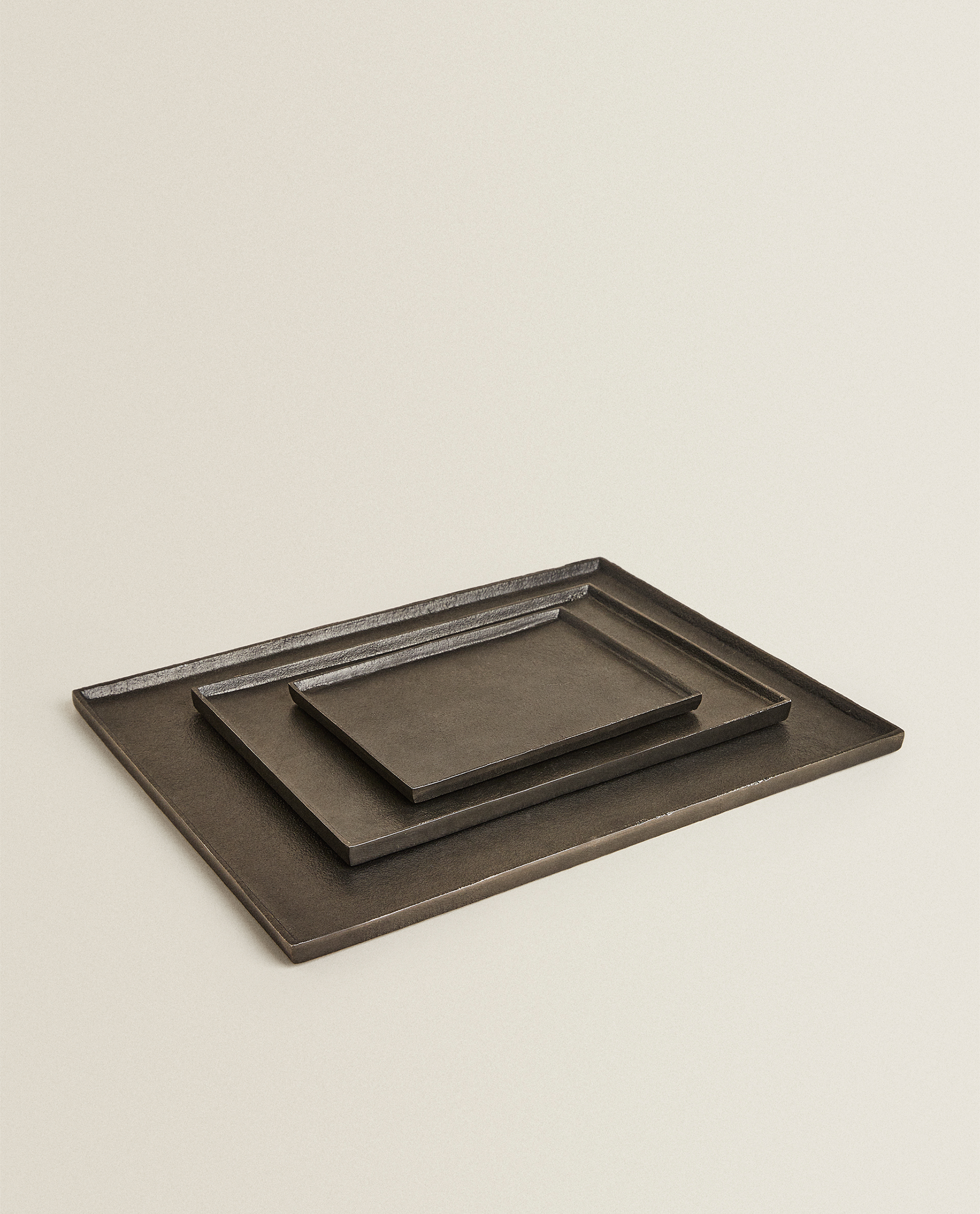 DECORATIVE RECTANGLE METAL TRAY Zara Home Ireland