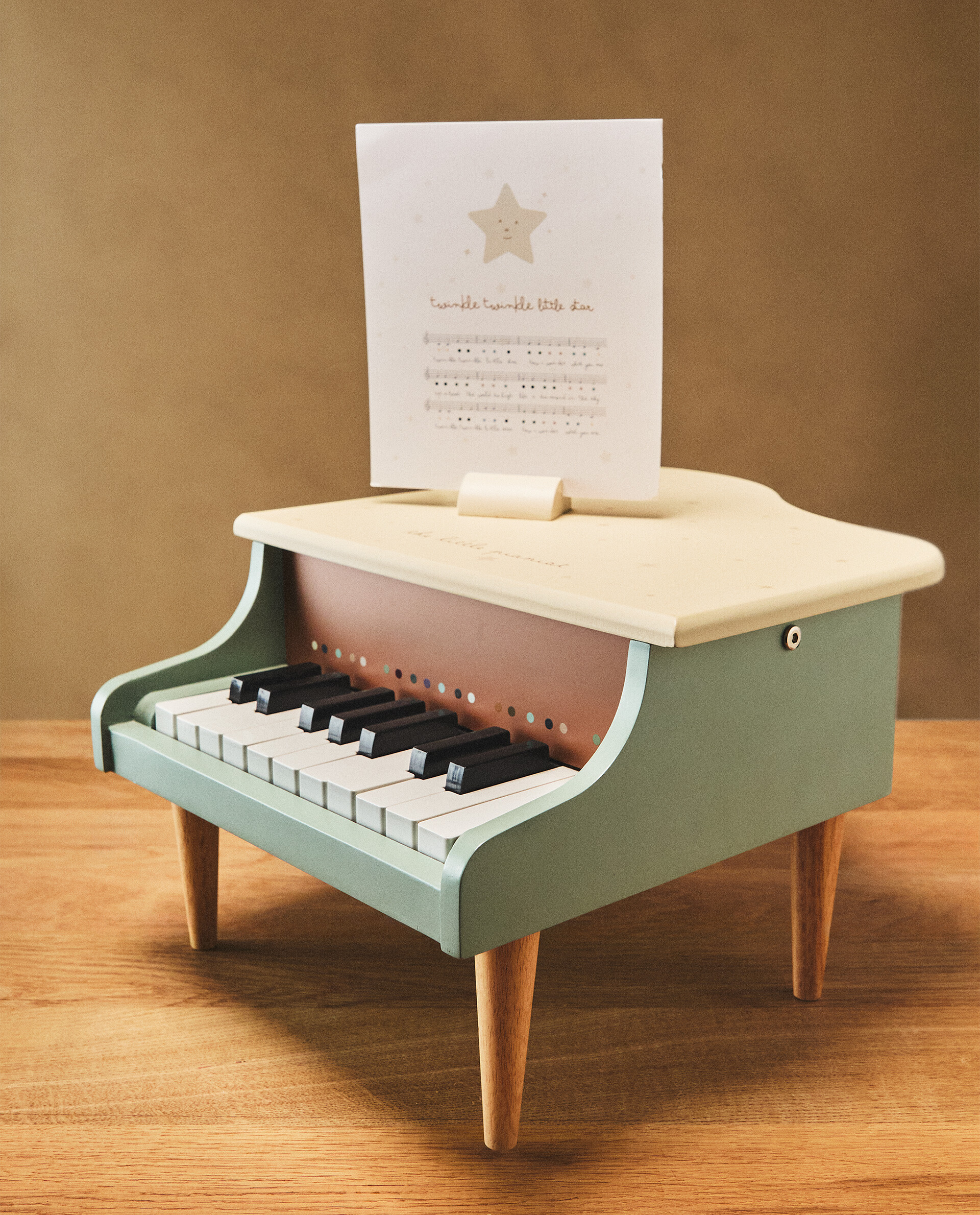 CHILDREN S WOODEN TOY PIANO