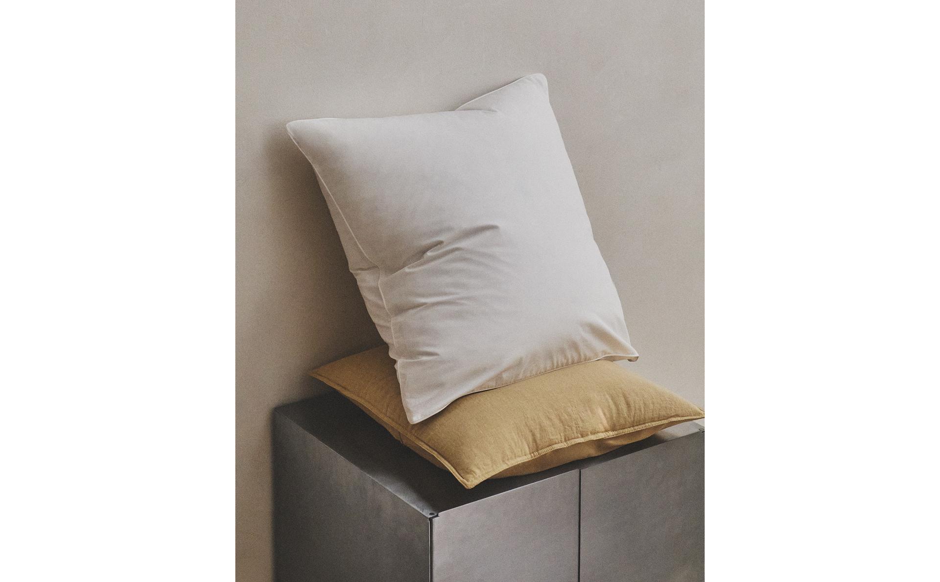 PERCALE PILLOWCASE (300 THREAD COUNT)