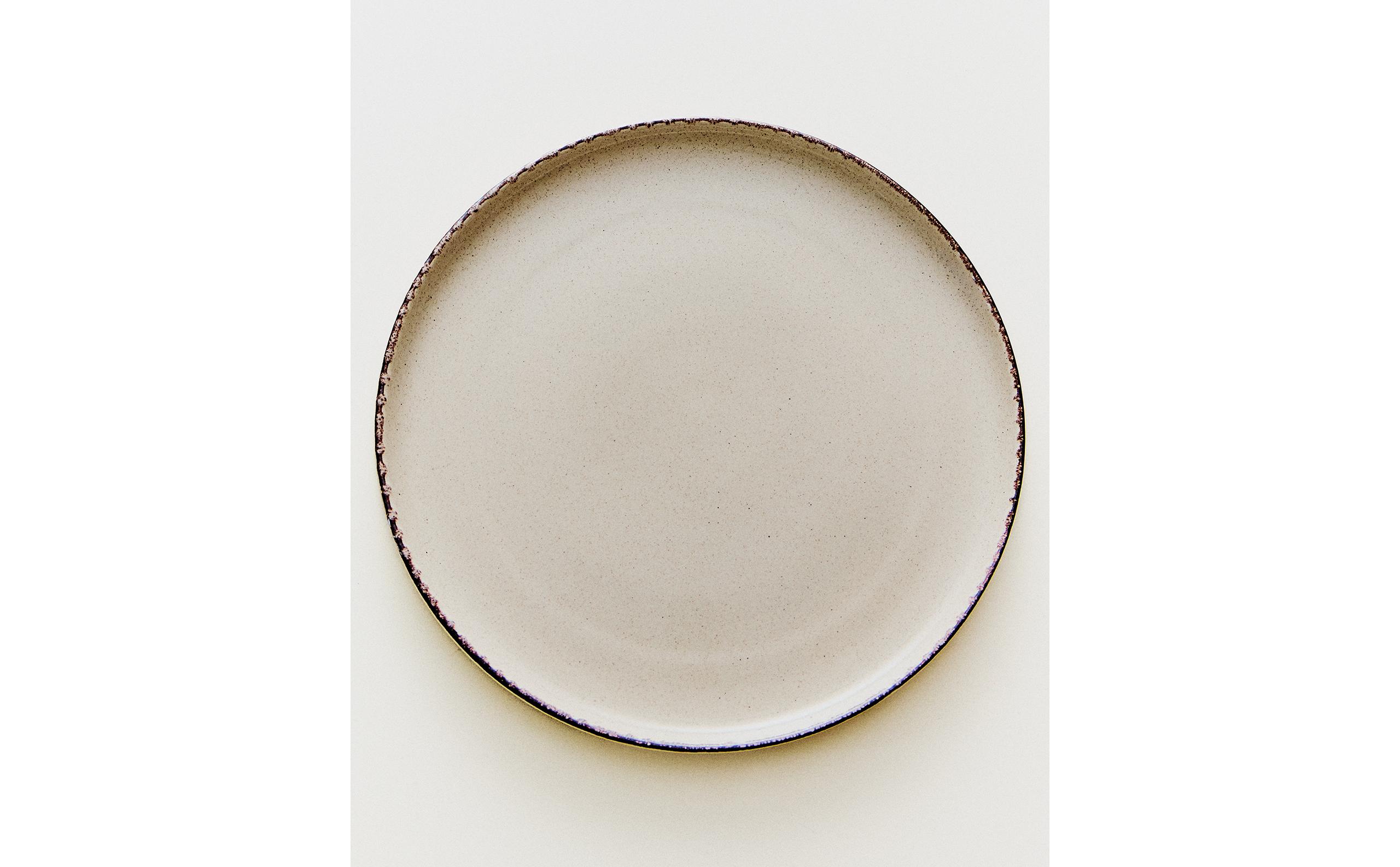 ANTIQUE FINISH STONEWARE DINNER SET WITH RIM product thumbnail 2