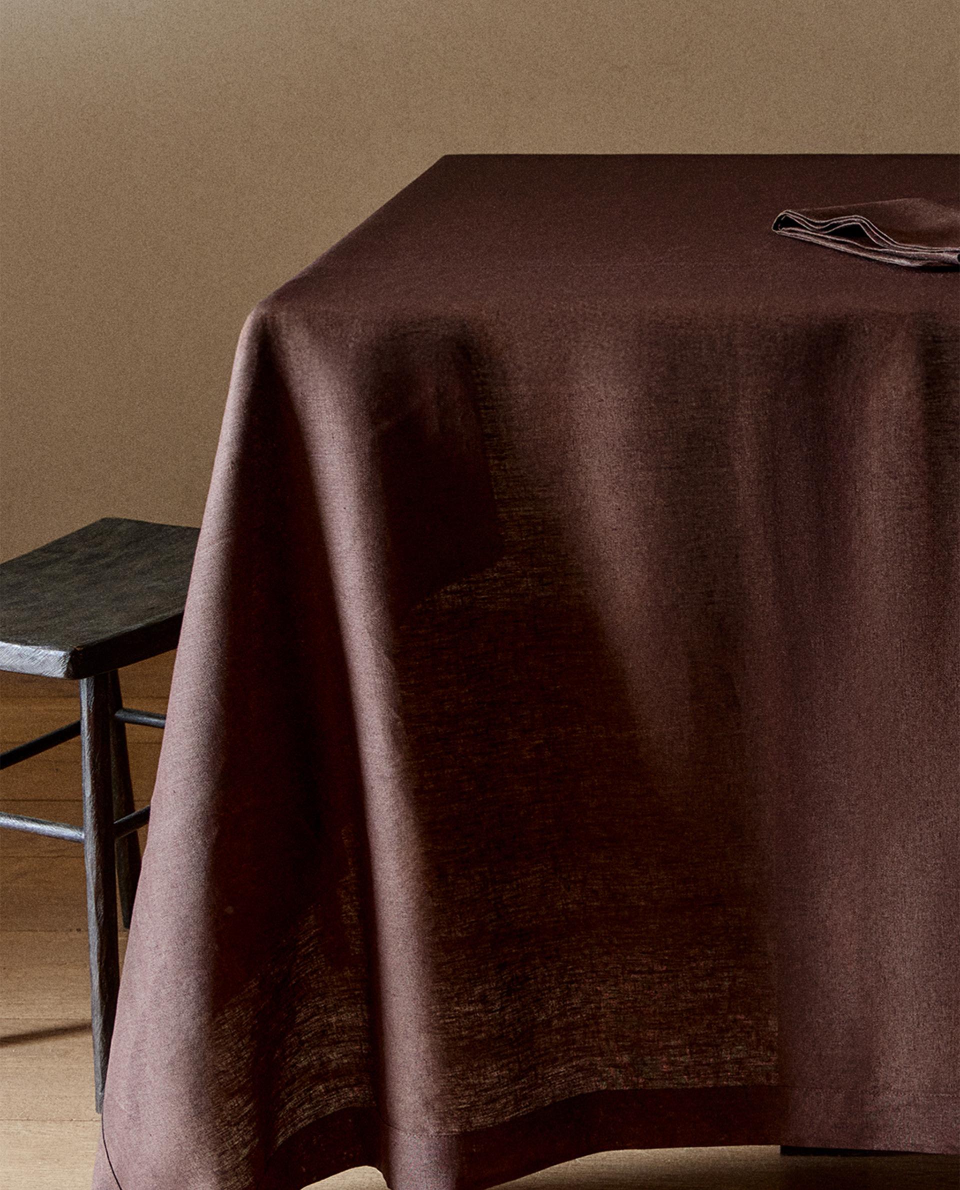 ColorBird Tovaglia In Cotone E Lino A Quadri – 150x250 Cm – Antimacchia E Antipiega Per Tavolo 8-10 Persone – Colore Lino