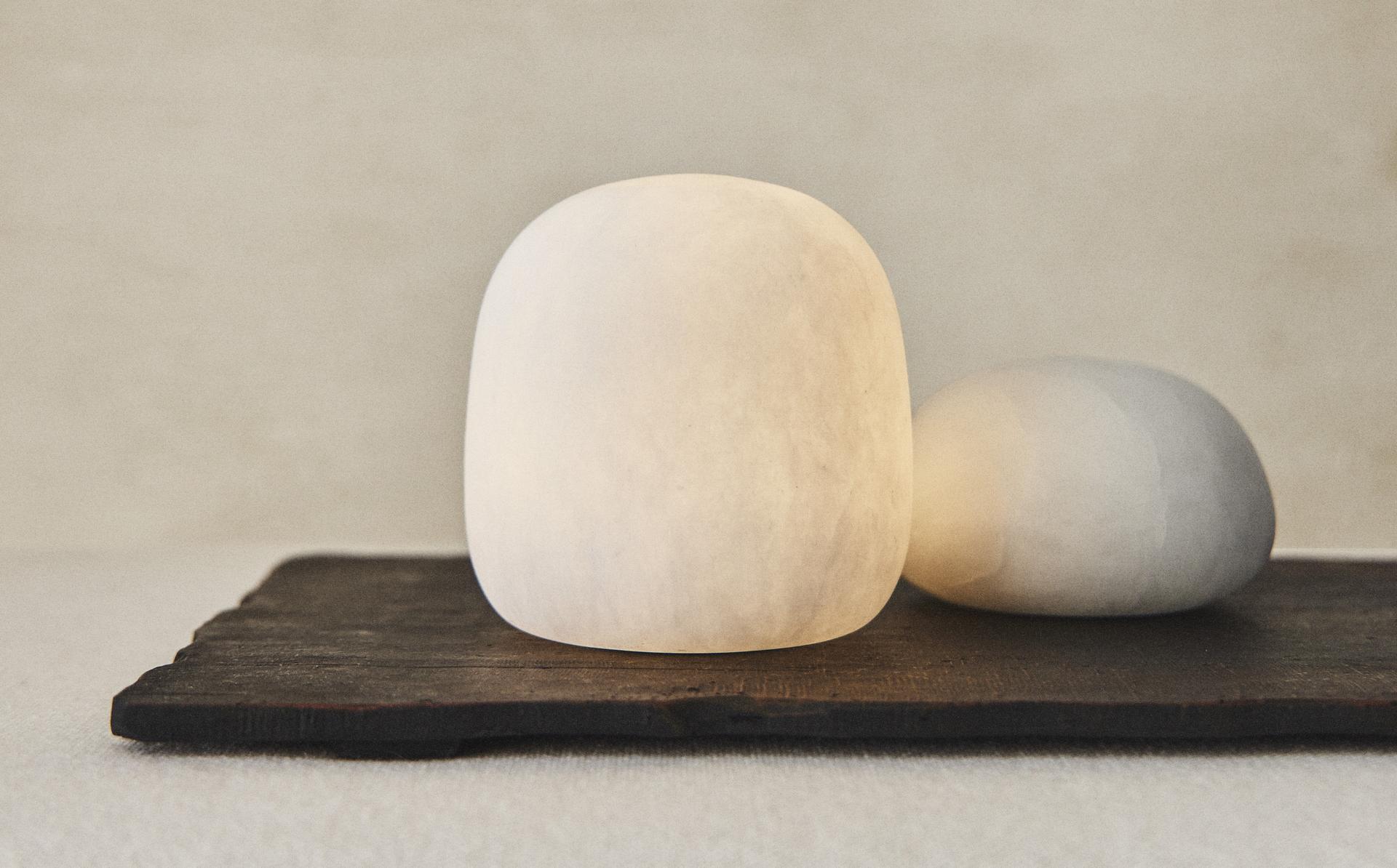 SEMI-OVAL ALABASTER TABLE LAMP