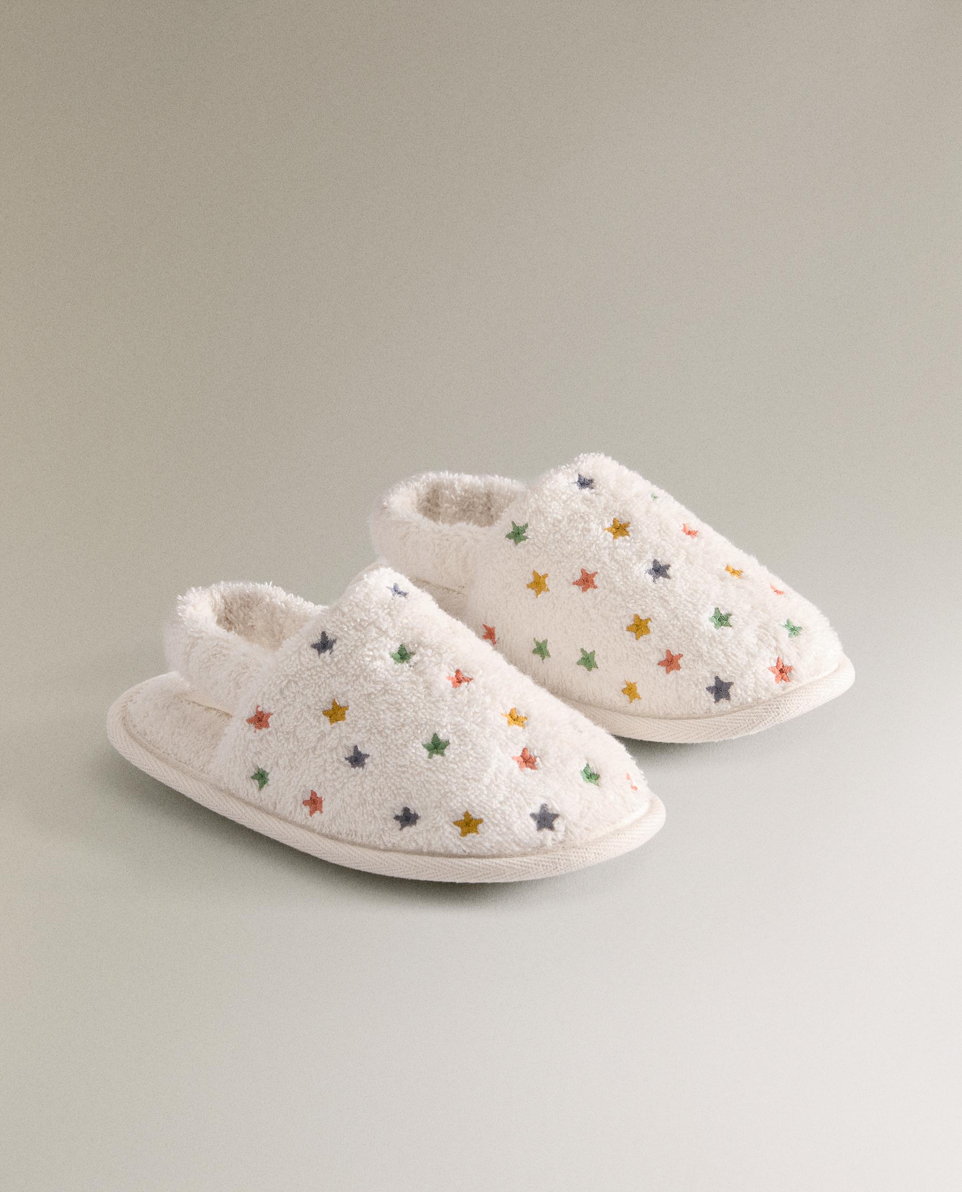 ZAPATILLA TOALLA BAÑO ESTRELLAS