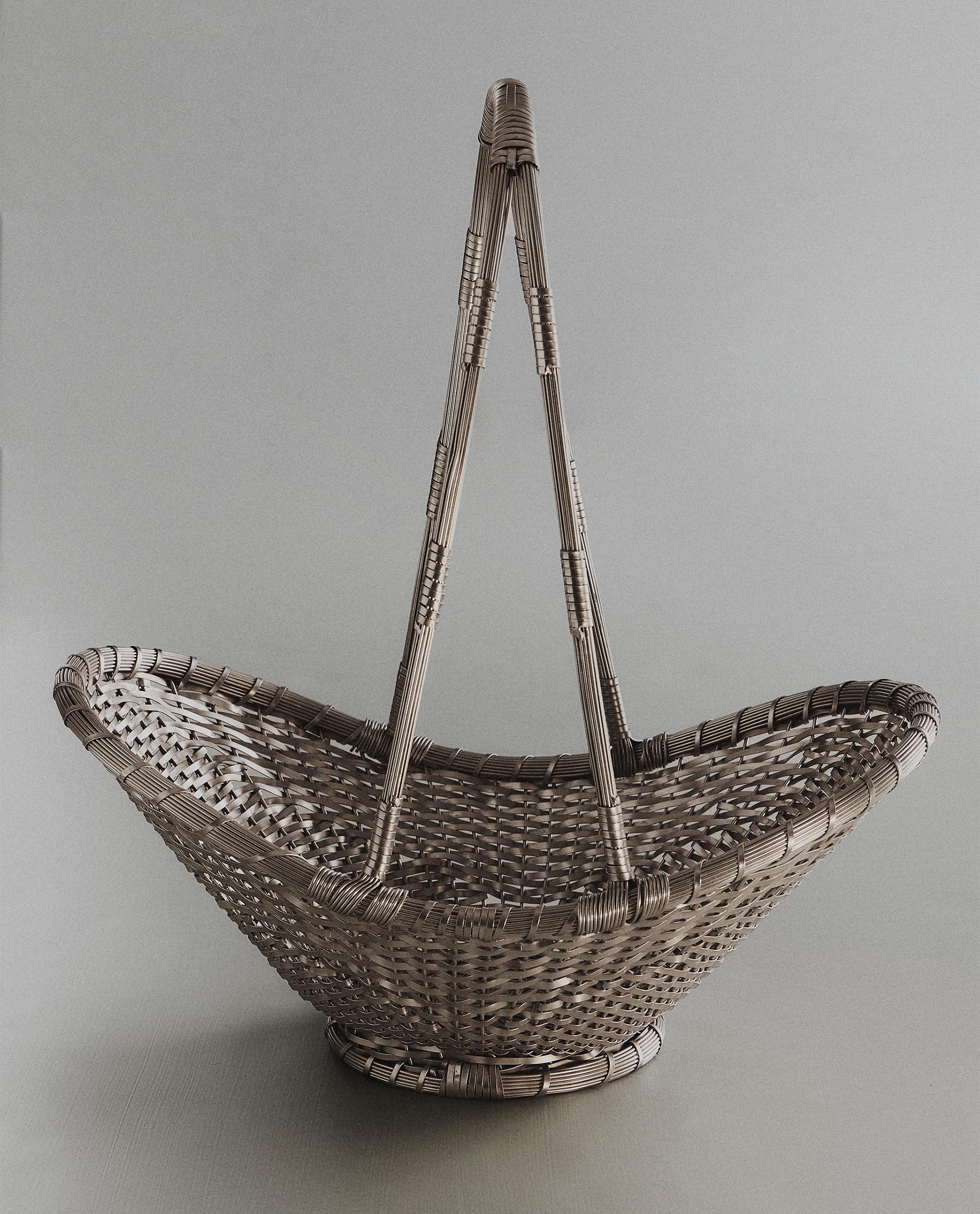 TALL WOVEN BRASS BASKET | Zara Home United States of America