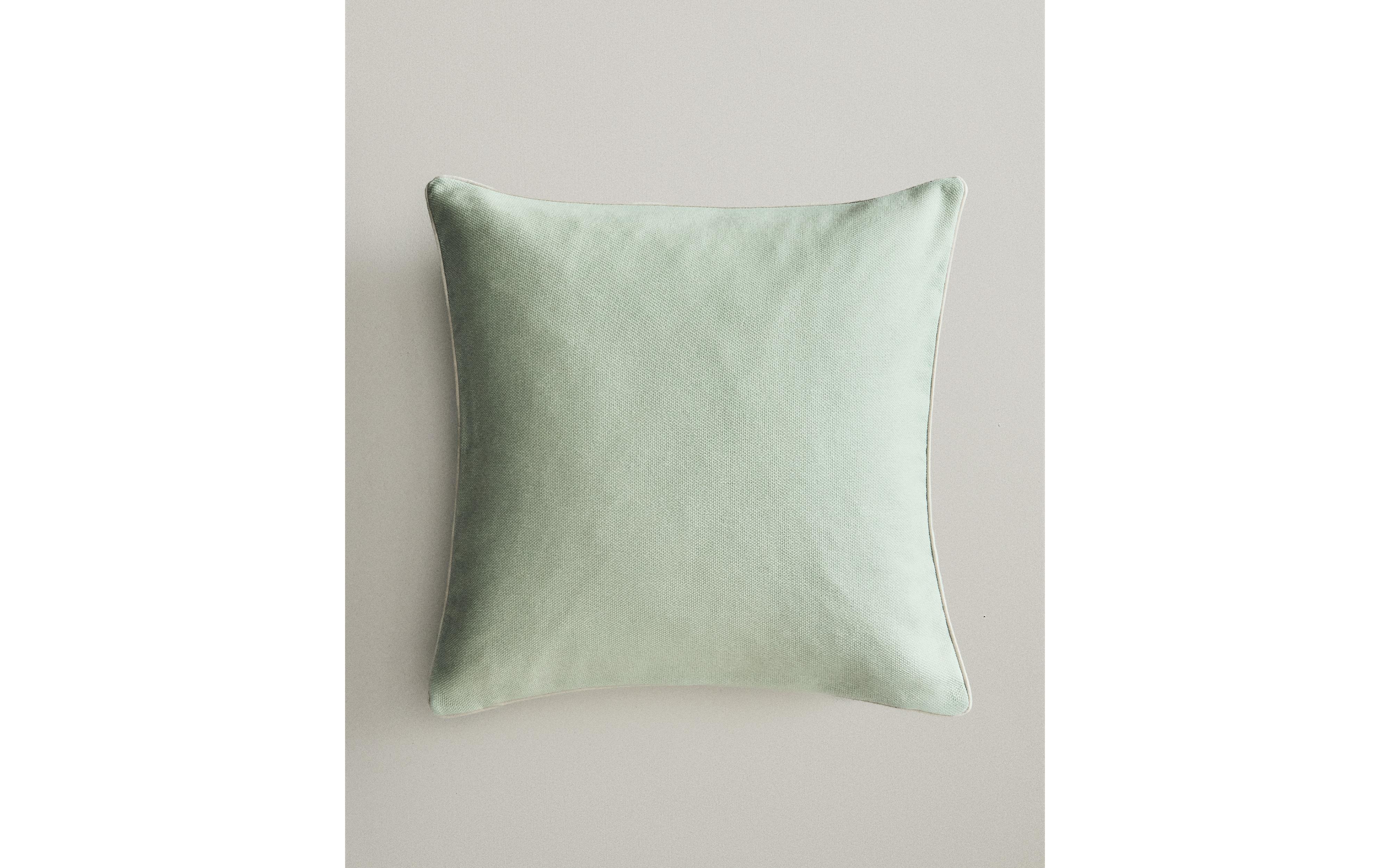 CUSHION COVER WITH PIPING product thumbnail 2