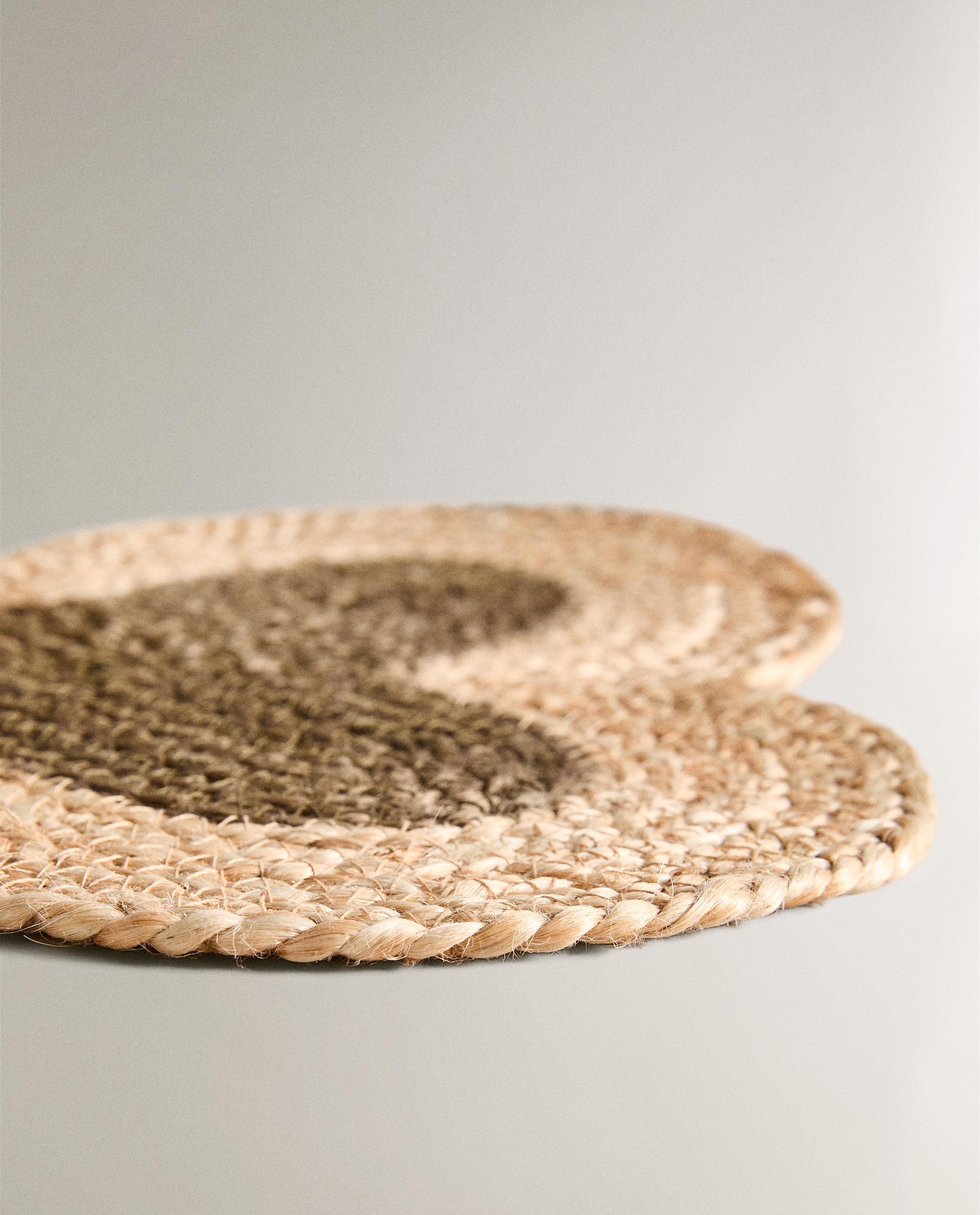 JUTE BONE PET RUG product thumbnail 6