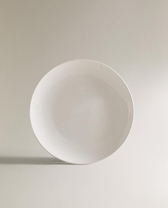 STONEWARE DINNER PLATE STONEWARE DINNER PLATE