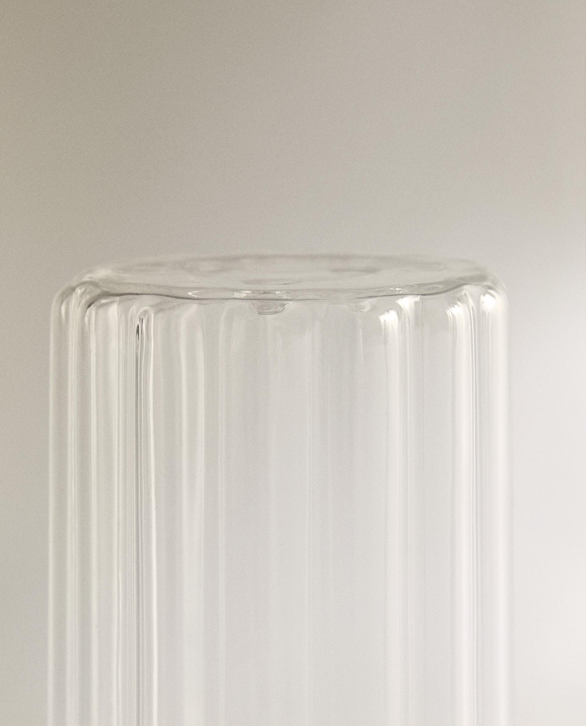 BOROSILICATE GLASS SALT SHAKER