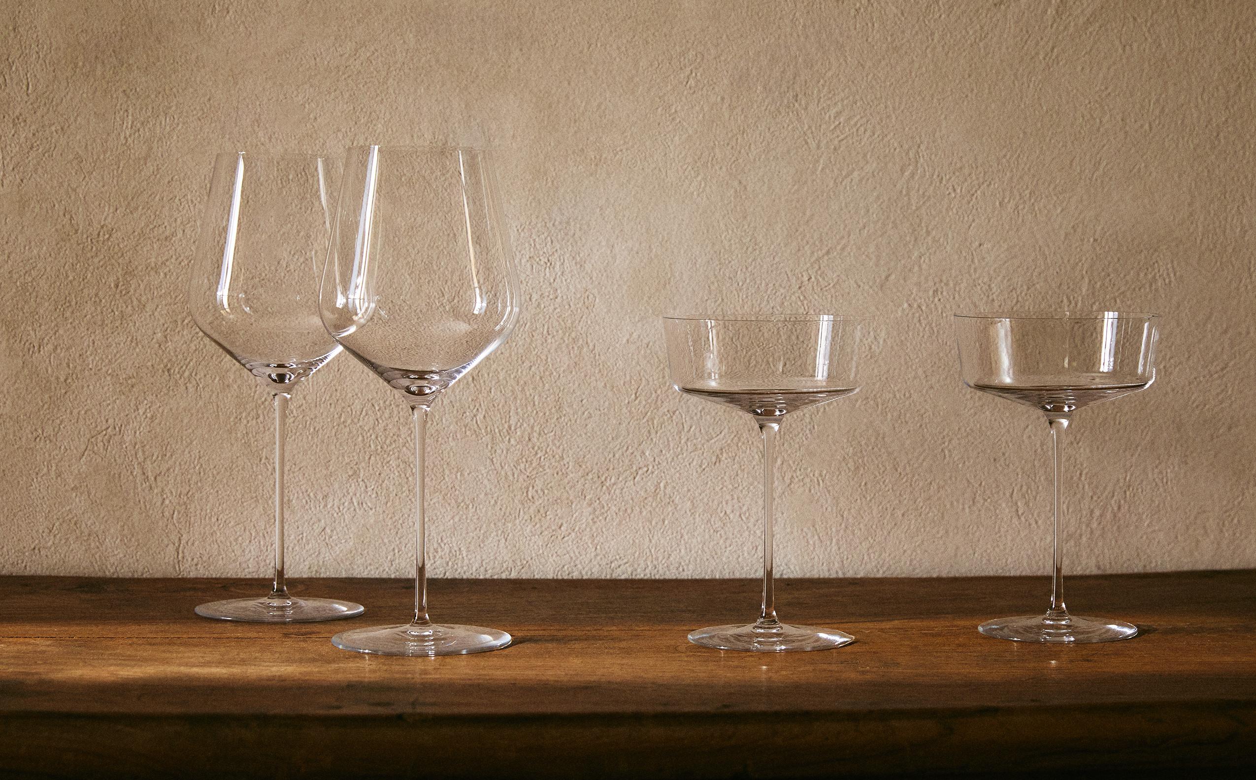 CRYSTALLINE GLASSWARE SET