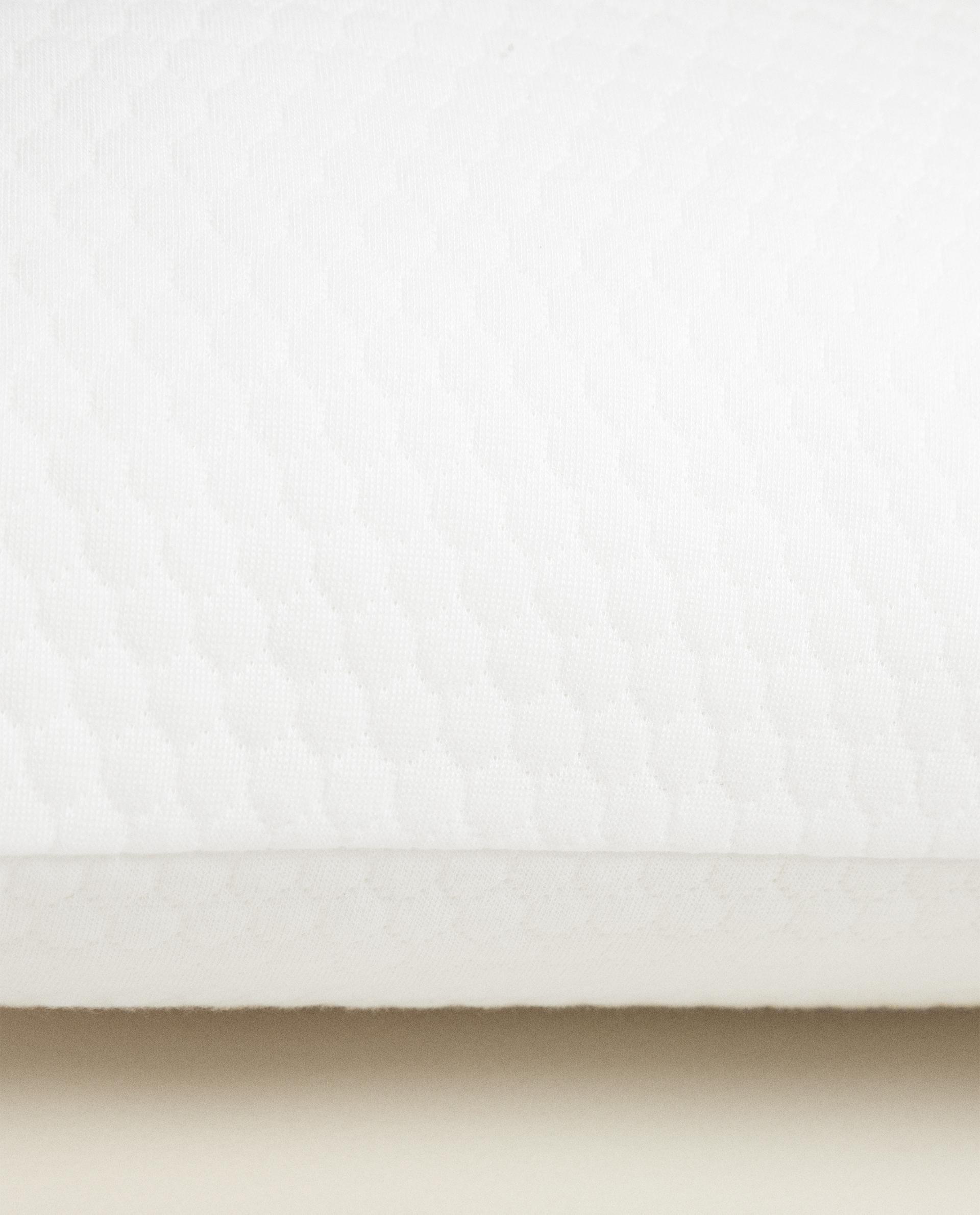 VISCOELASTIC FLAKES PILLOW product thumbnail 18