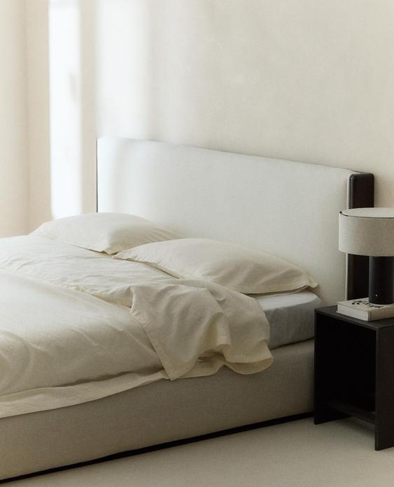 EMBROIDERED DUVET COVER