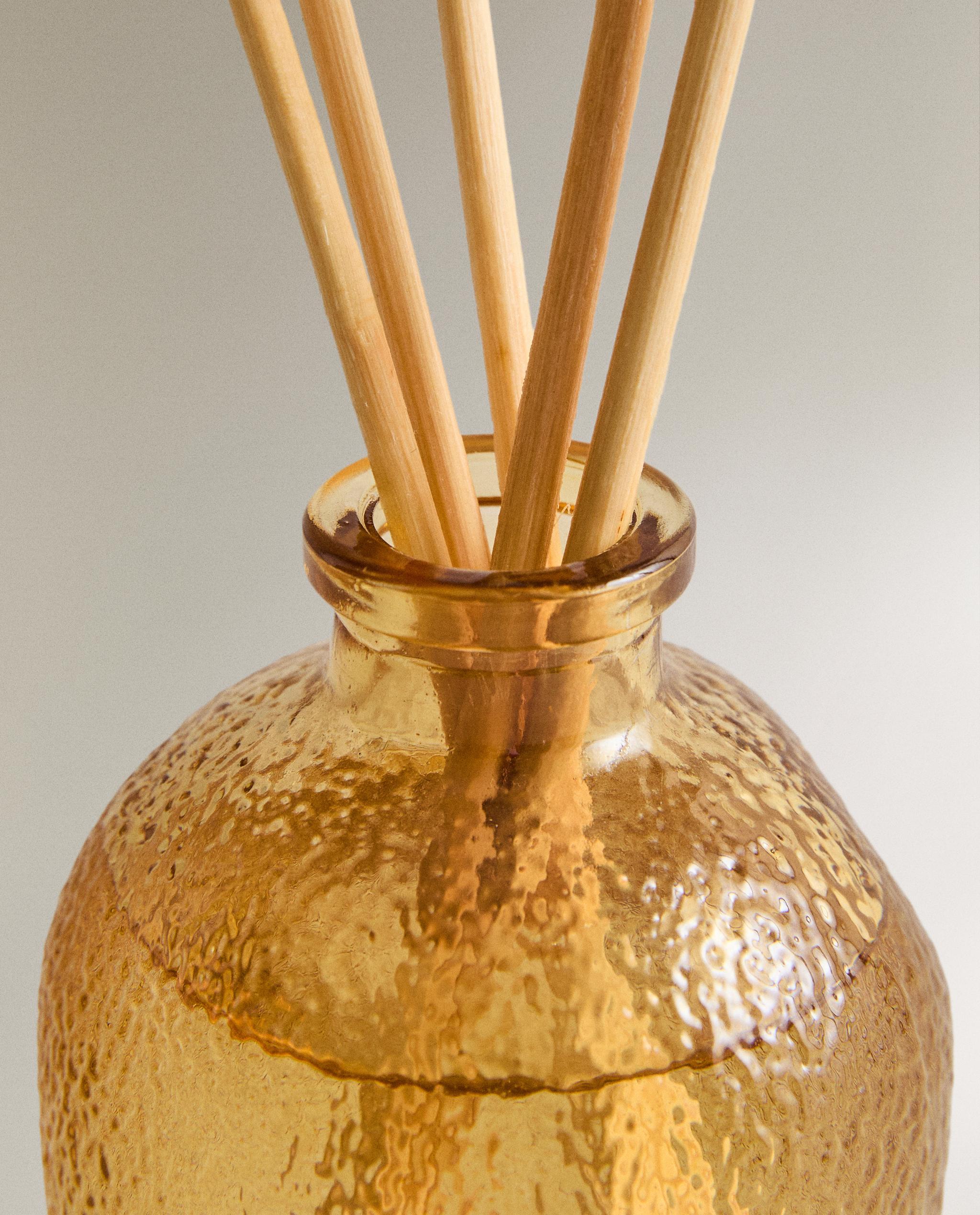FLEUR DE MANDARINE REED DIFFUSERS AND SCENTED CANDLE product thumbnail 15