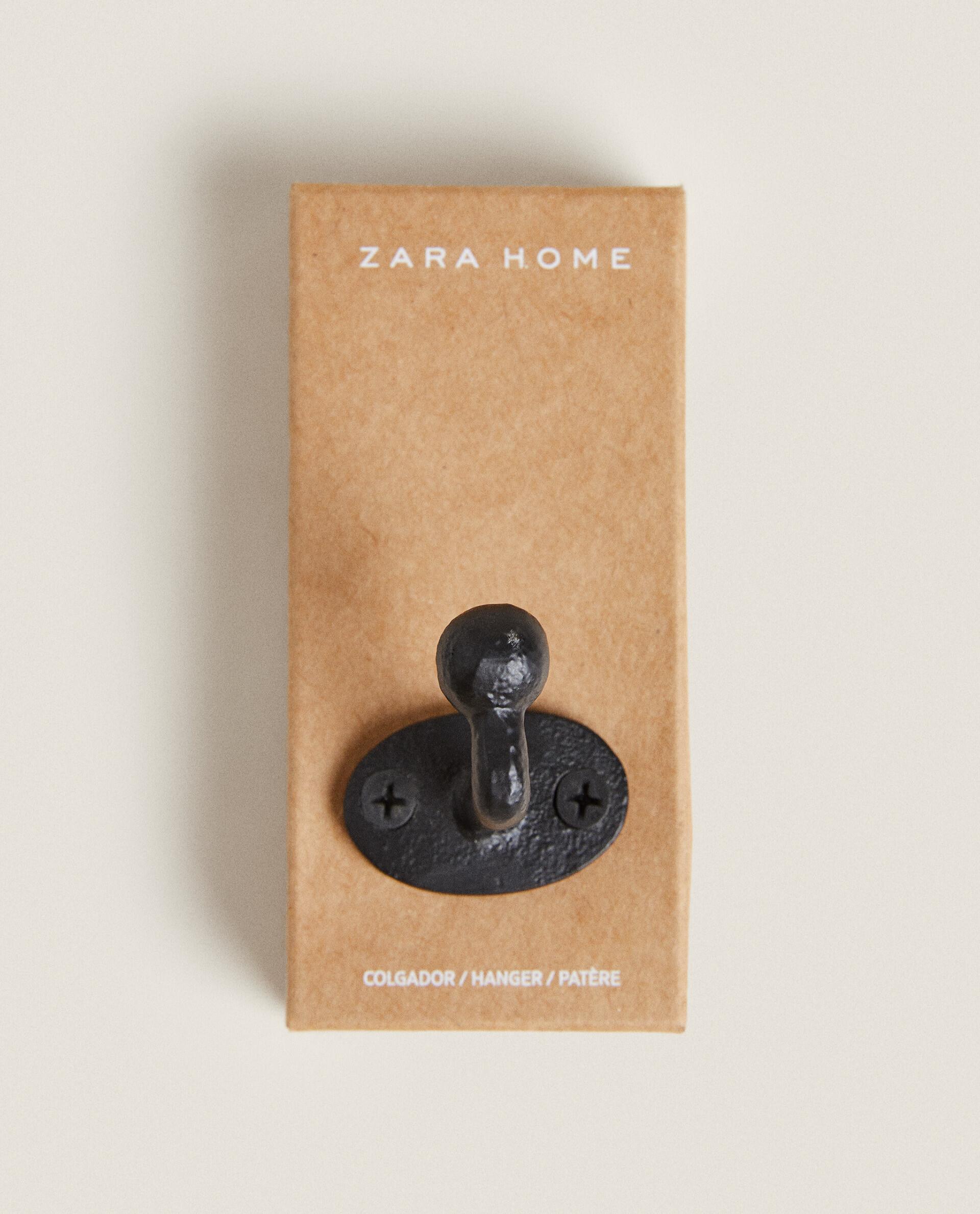 IRON HOOK product thumbnail 3