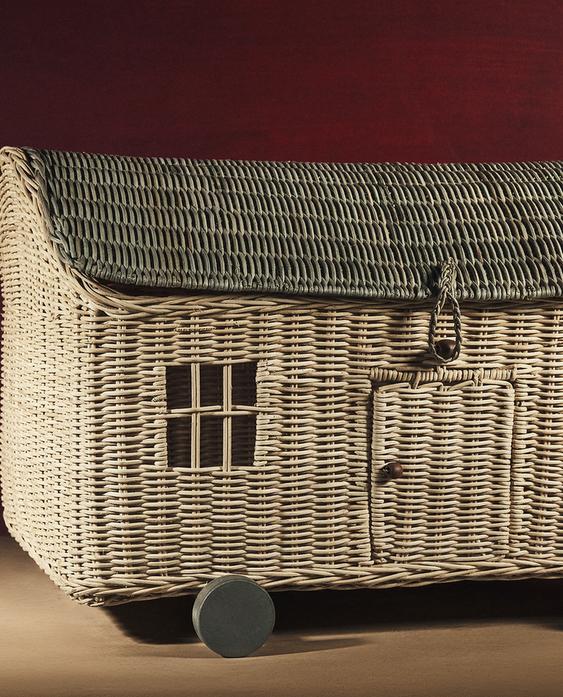 CHILDREN’S LARGE HOUSE BASKET