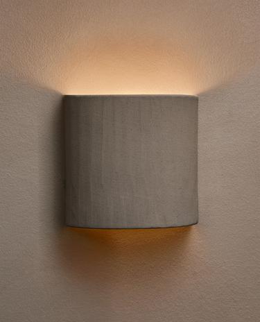 LAMP | BEIGE WALL LIGHT