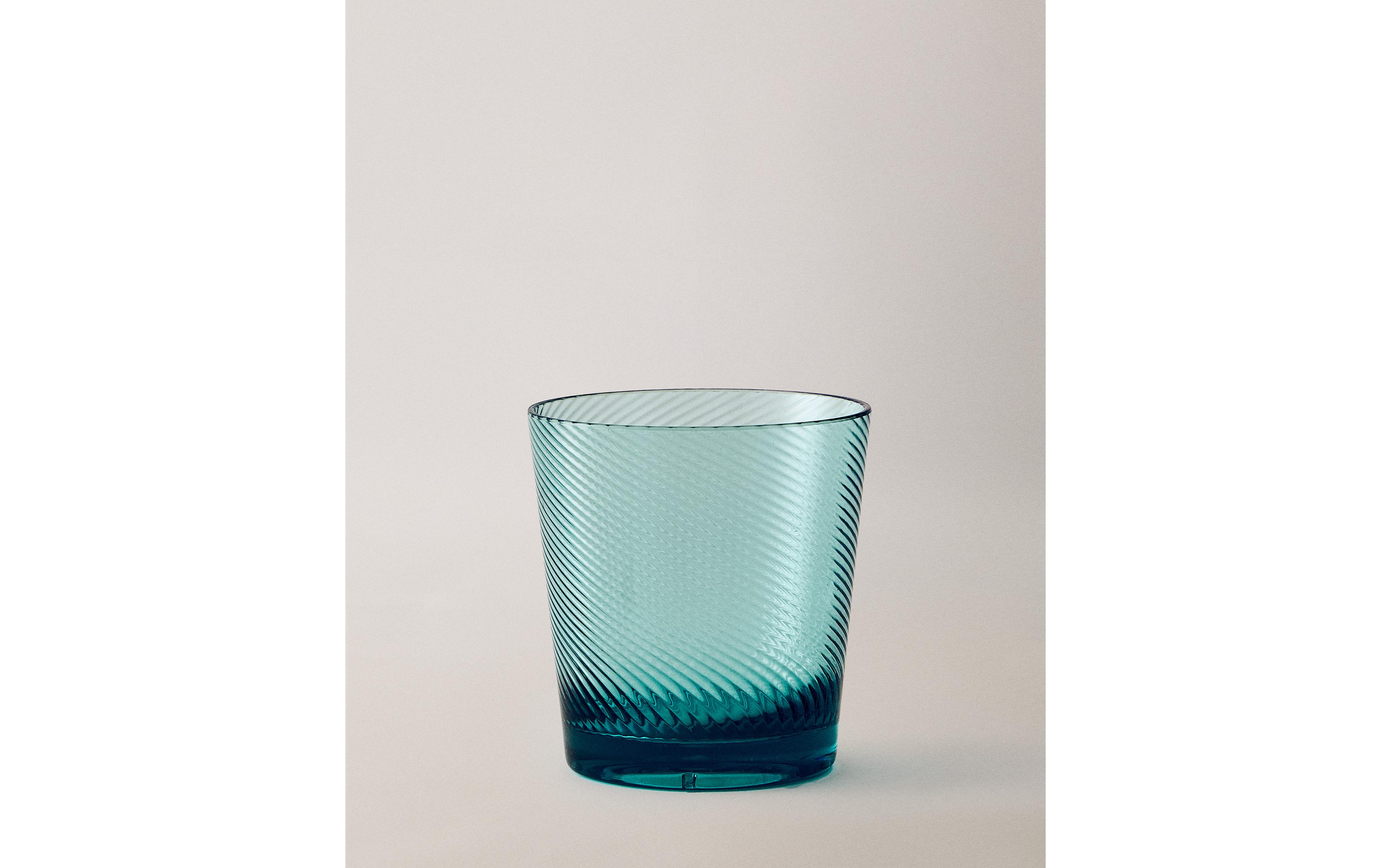 ACRYLIC TUMBLER WITH LINEAR DESIGN product thumbnail 9