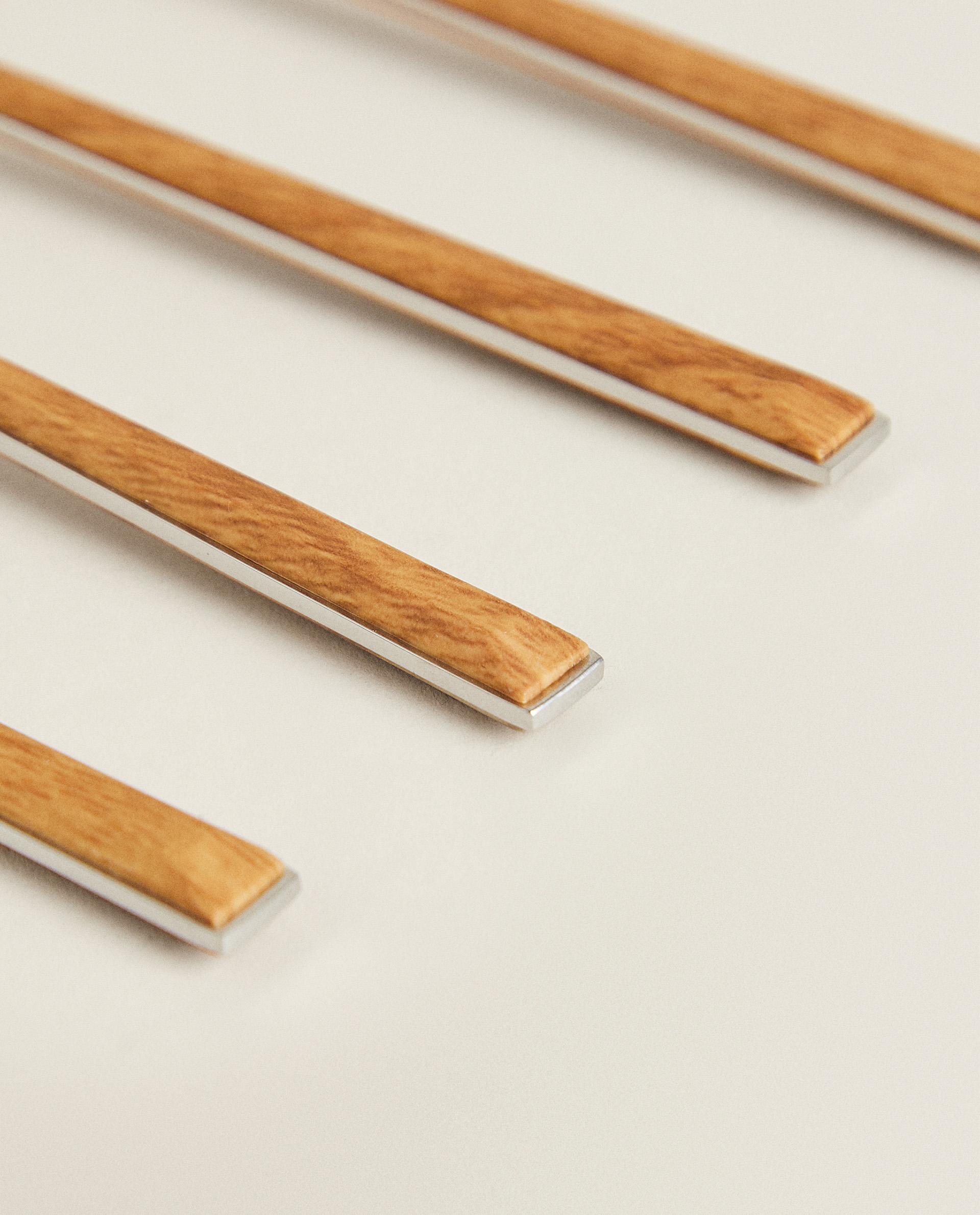 PACK OF DESSERT SPOONS WITH WOOD-EFFECT HANDLES (SET OF 4) product thumbnail 15