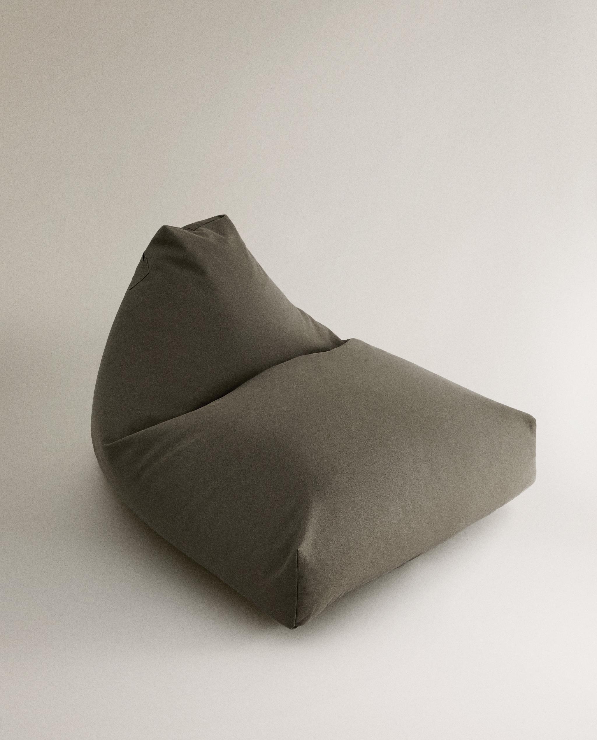 ZARA  コットンパフチェア　ビーズクッション　美品 ZARA Homeのコットンパフチェア – D'S STYLE (ディーズスタイル)