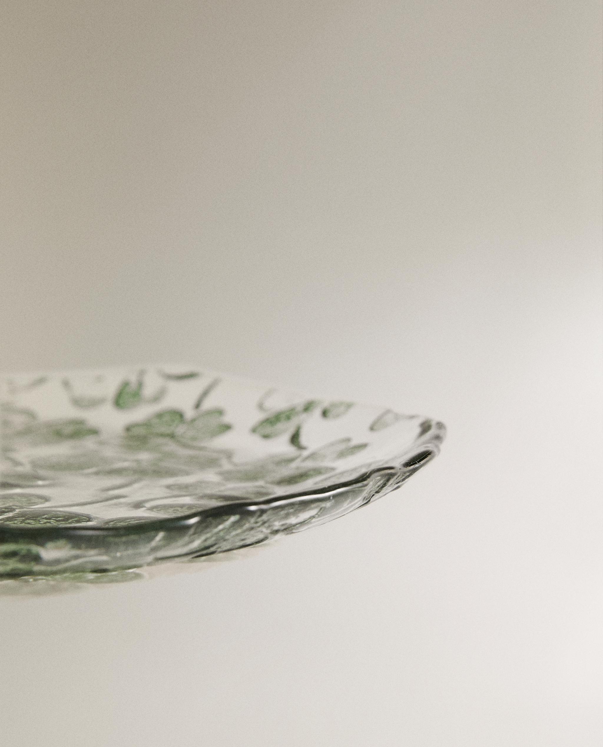 CLOVER GLASS DESSERT PLATE product thumbnail 6