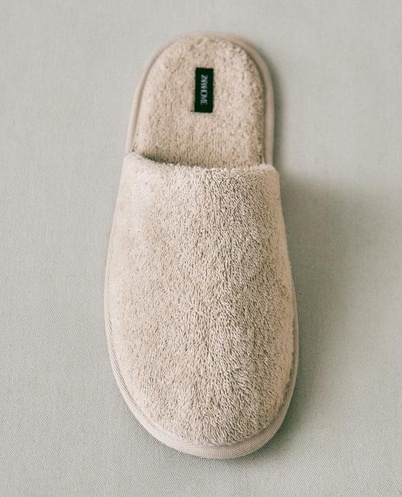 ZAPATILLA TOALLA BAÑO ZAPATILLA TOALLA BAÑO