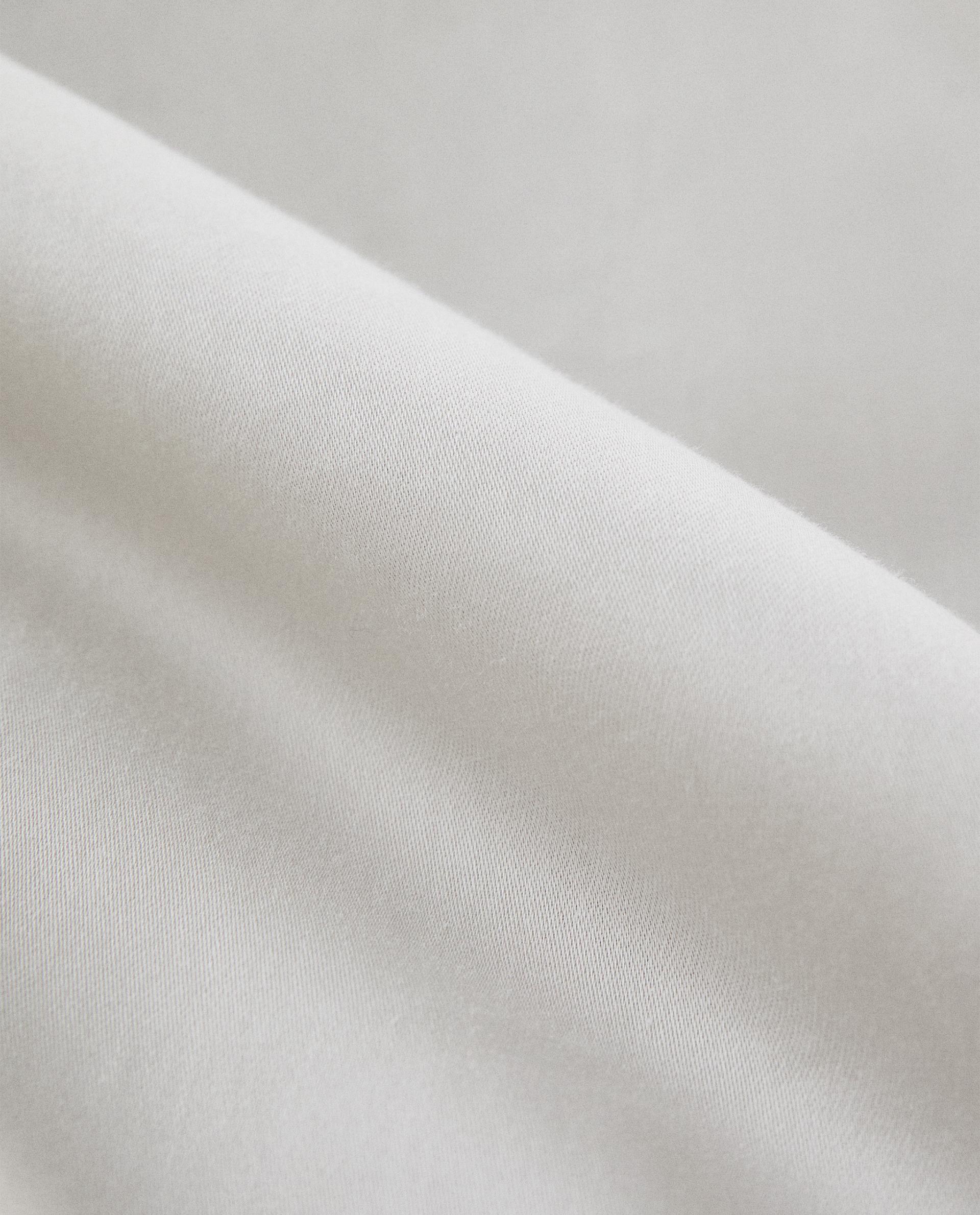 (300 THREAD COUNT) SATEEN FITTED SHEET | 40 CM HIGH