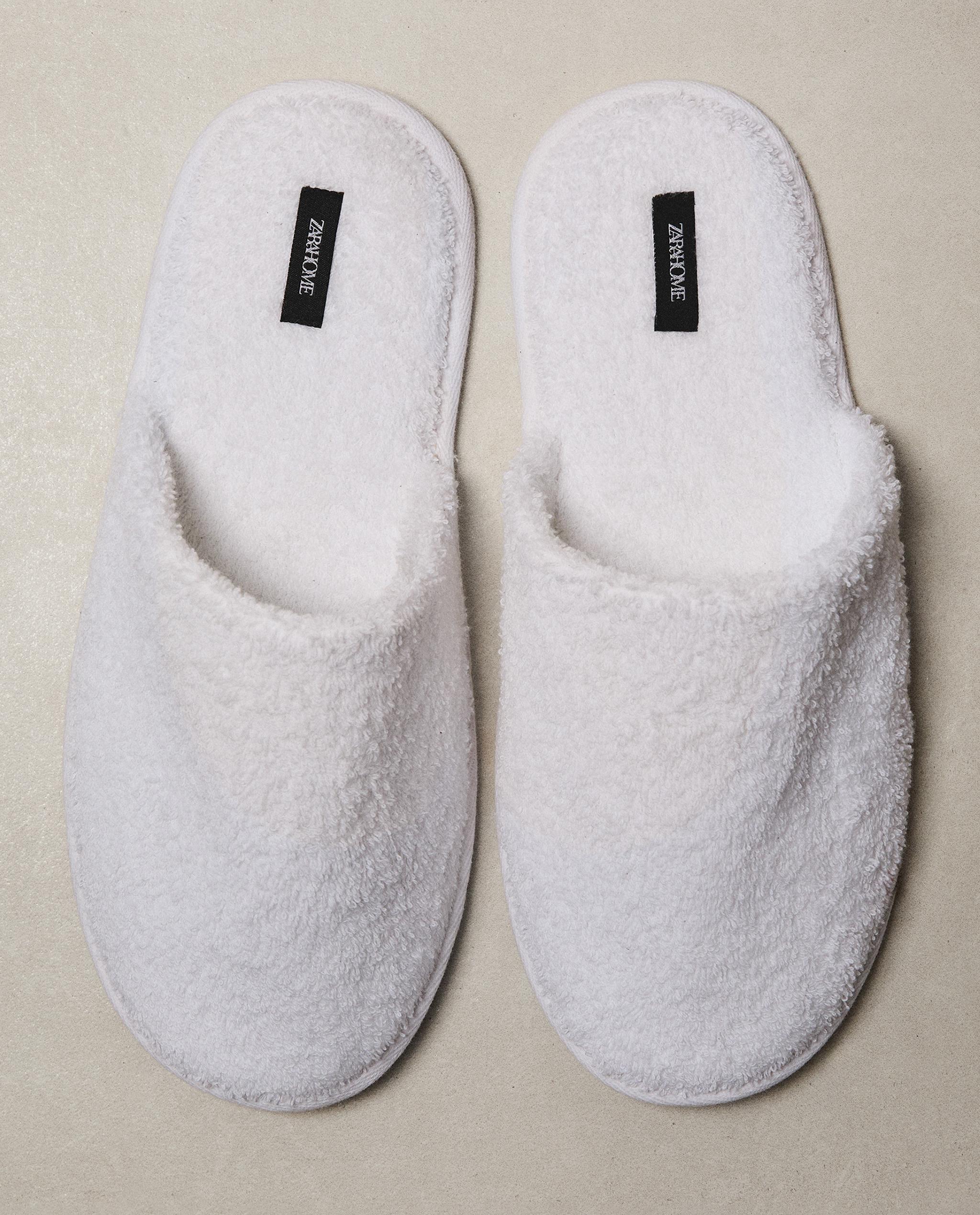 TERRY BATHROOM SLIPPERS product thumbnail 2