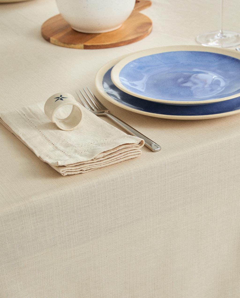 HEMSTITCHED COTTON TABLECLOTH