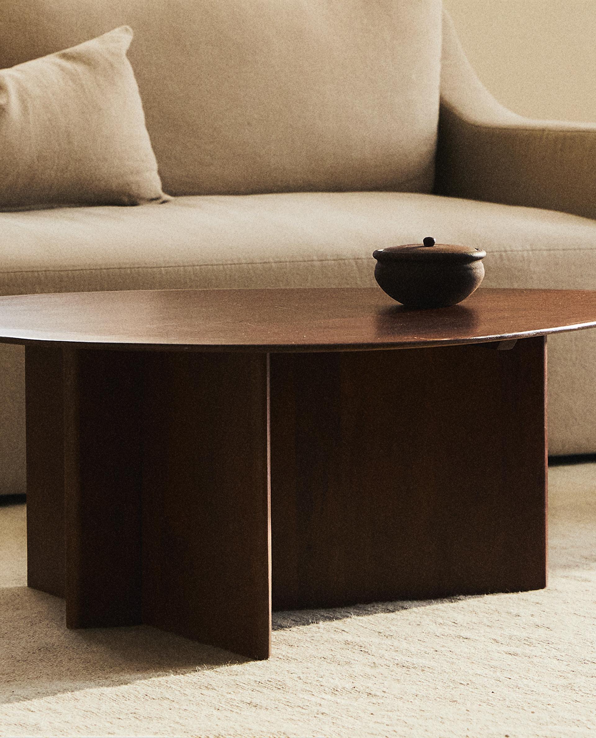 IRREGULAR ACACIA CENTER TABLE