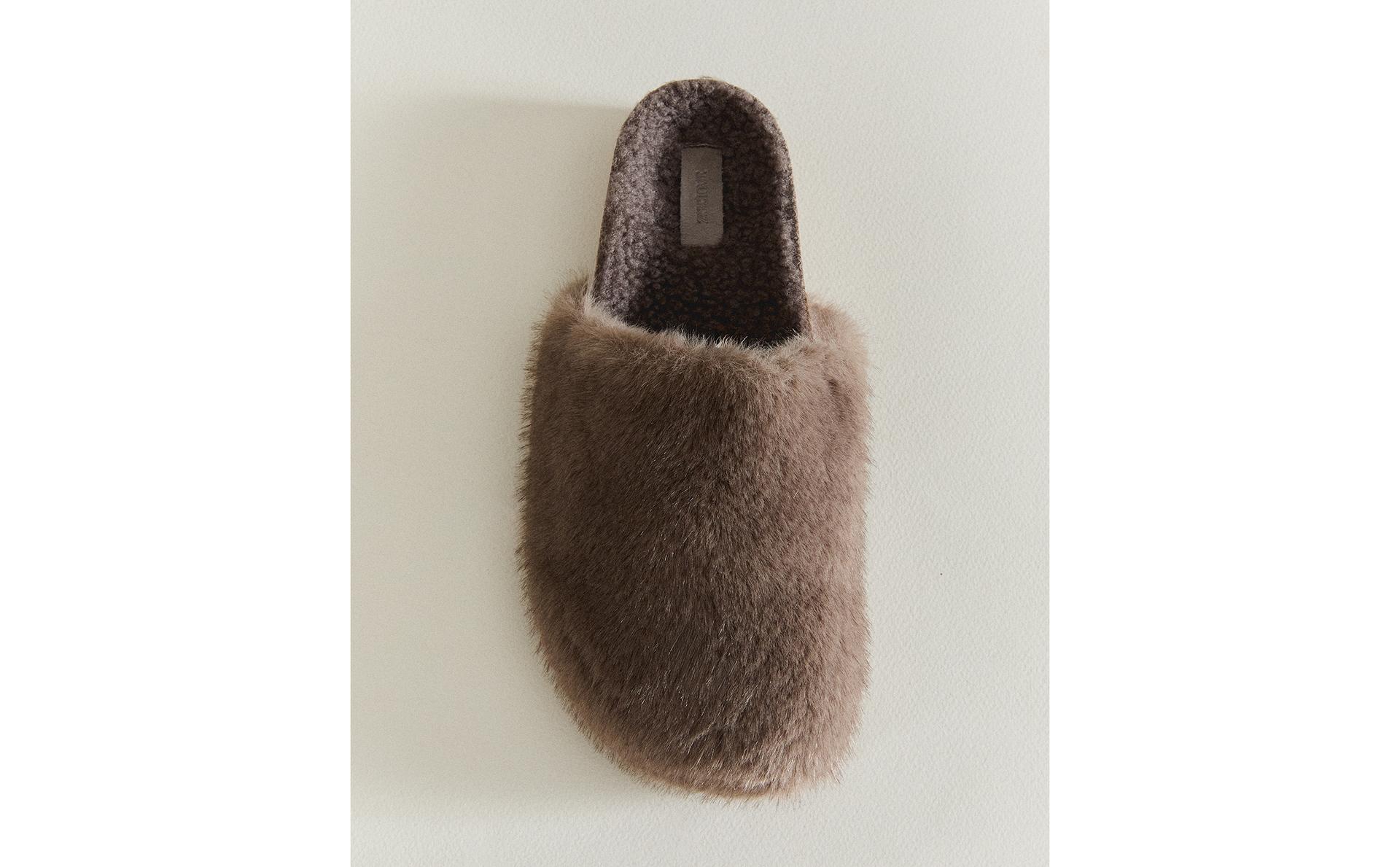 FAUX FUR MULE CLOG SLIPPERS FAUX FUR MULE CLOG SLIPPERS