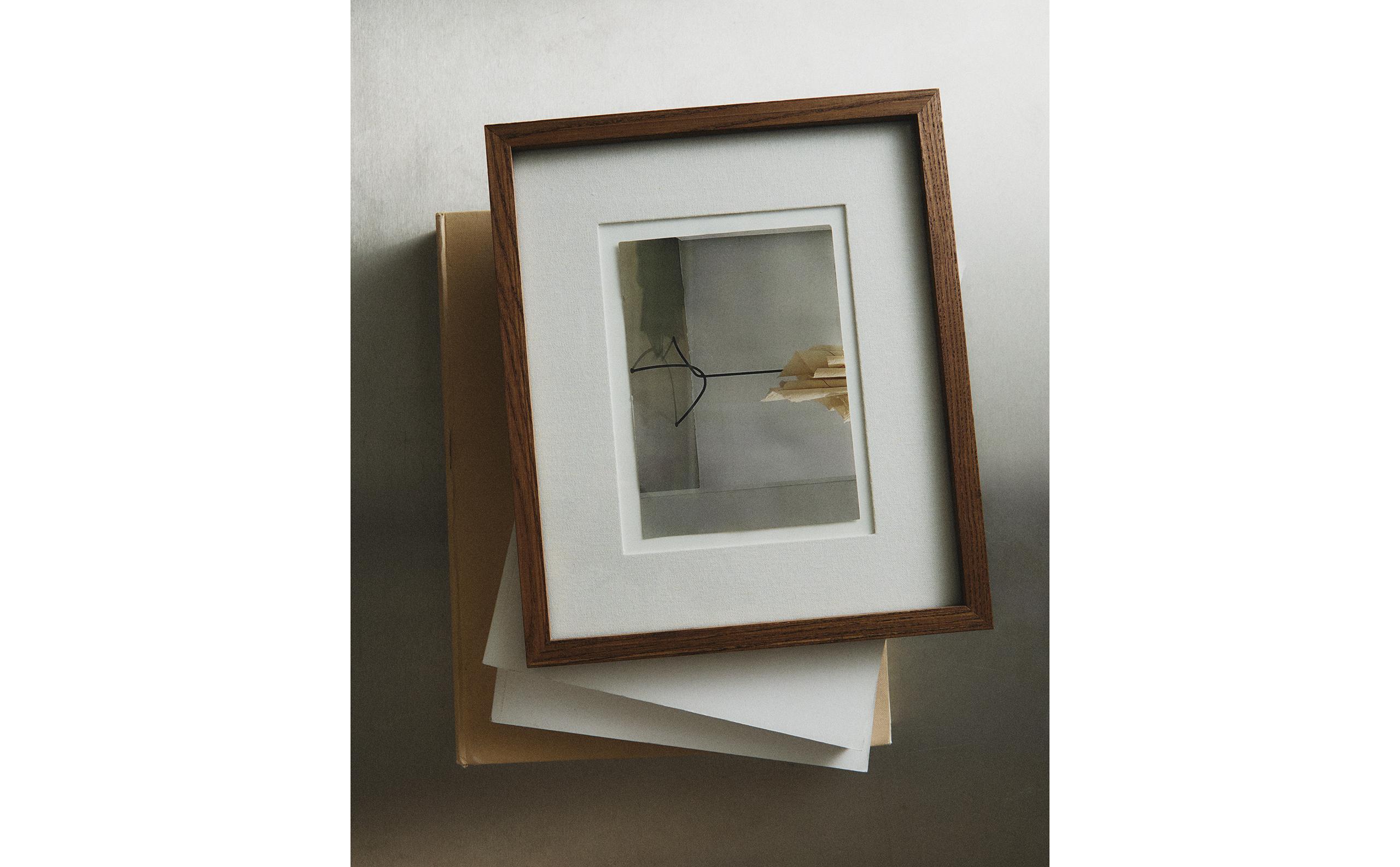 WOODEN AND LINEN PHOTO FRAME product thumbnail 8
